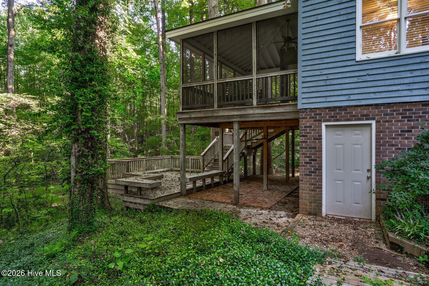 2239 Creekridge Drive