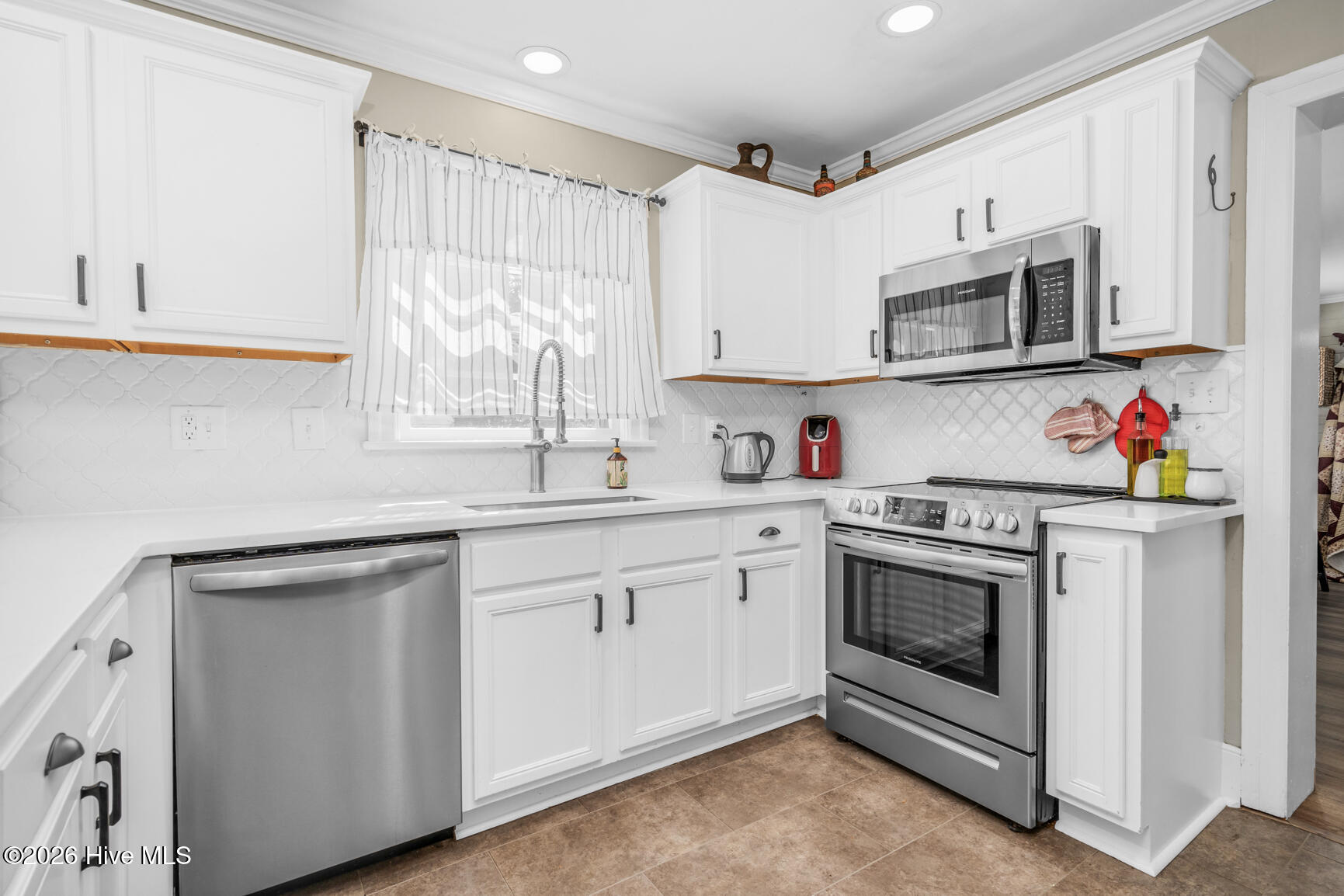 3313 Amherst Road