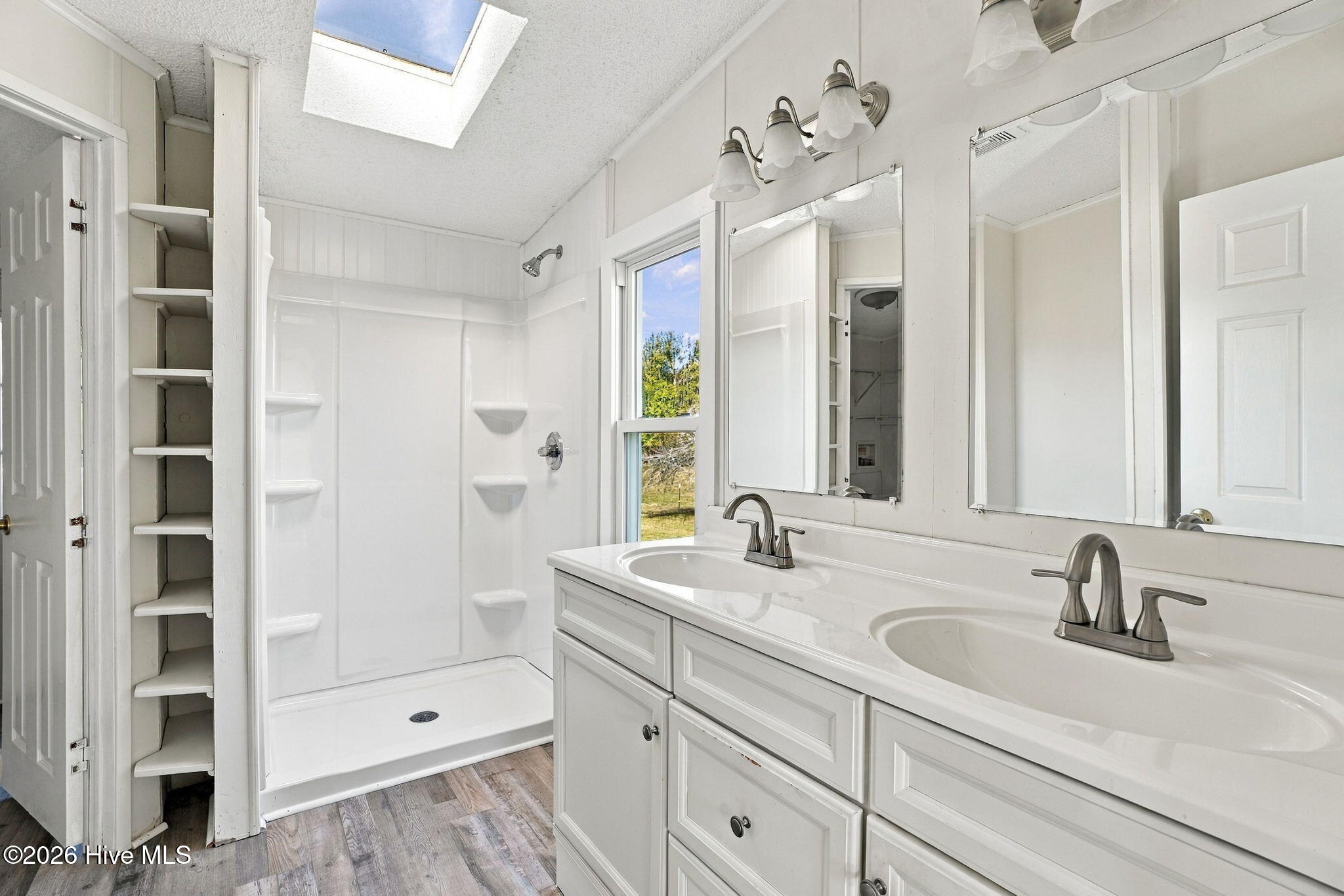 12801 N Carolina 43