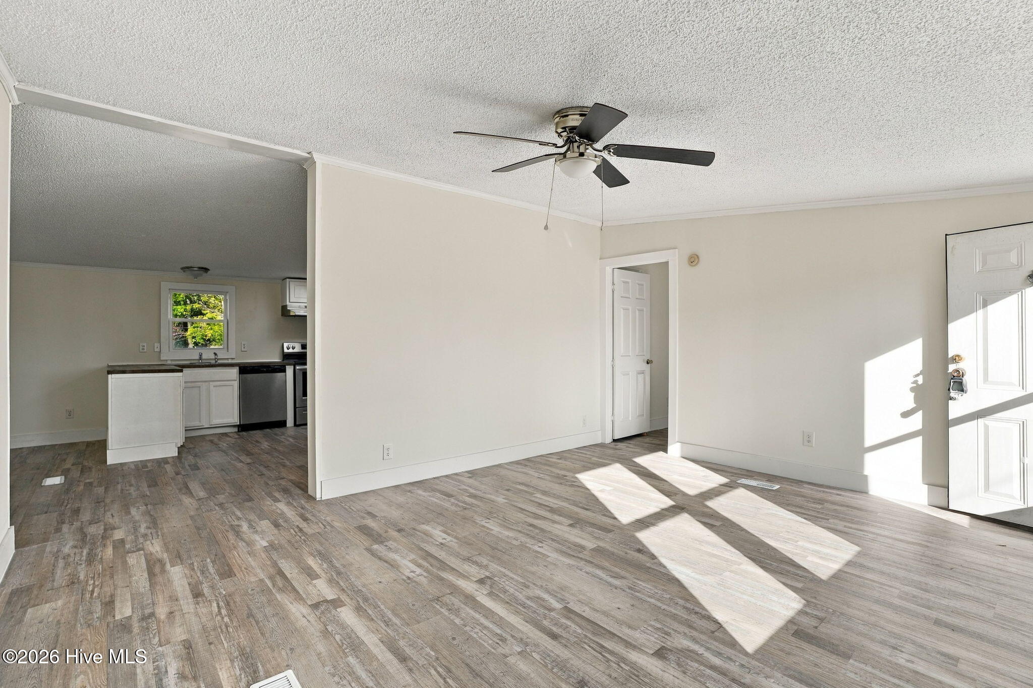 12801 N Carolina 43