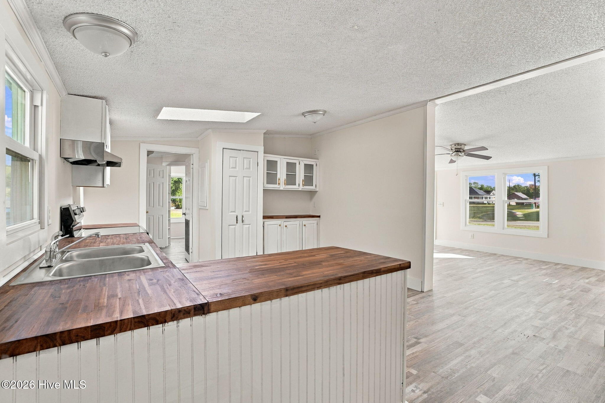 12801 N Carolina 43