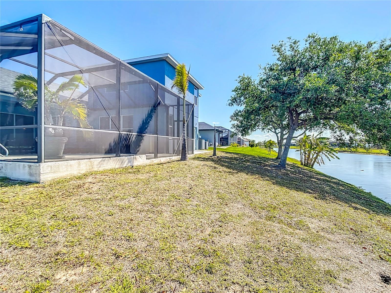 1167 ROTONDA CIR