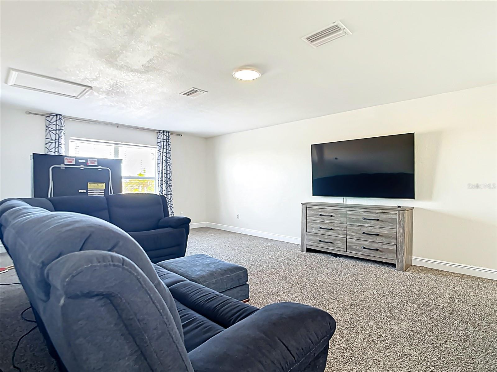 1167 ROTONDA CIR