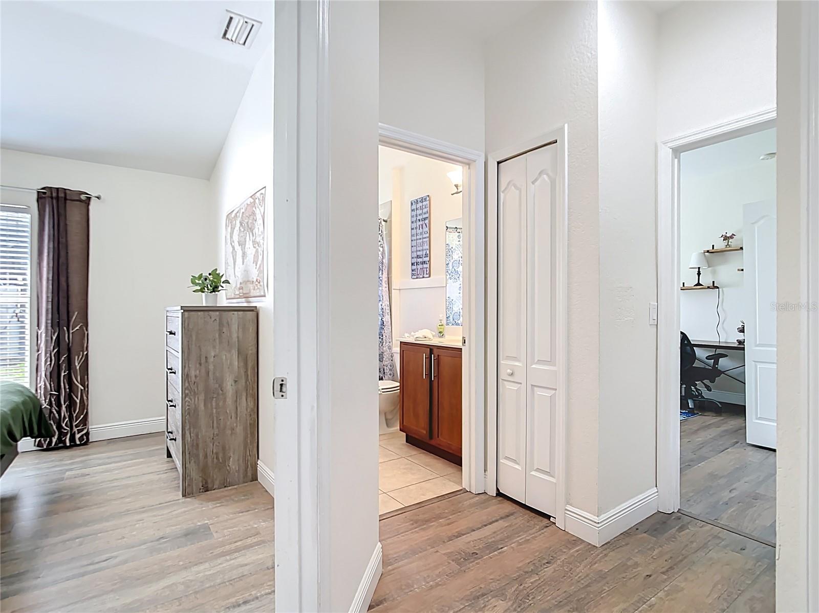1167 ROTONDA CIR