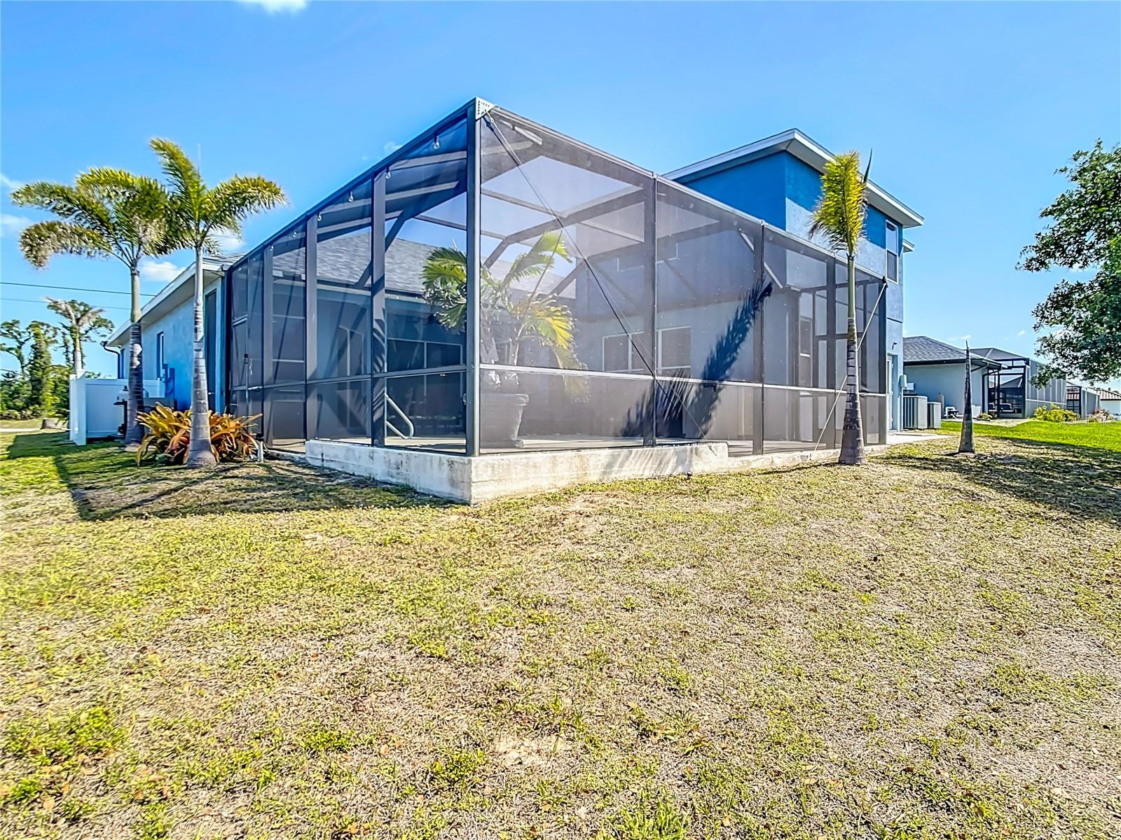 1167 ROTONDA CIR