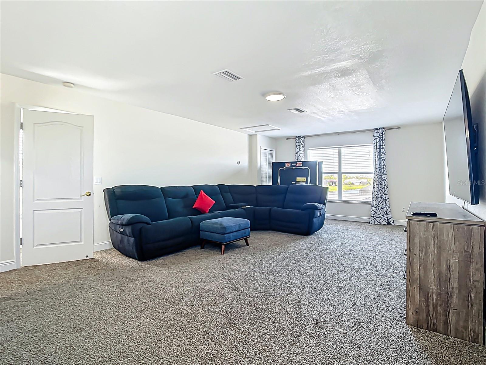 1167 ROTONDA CIR