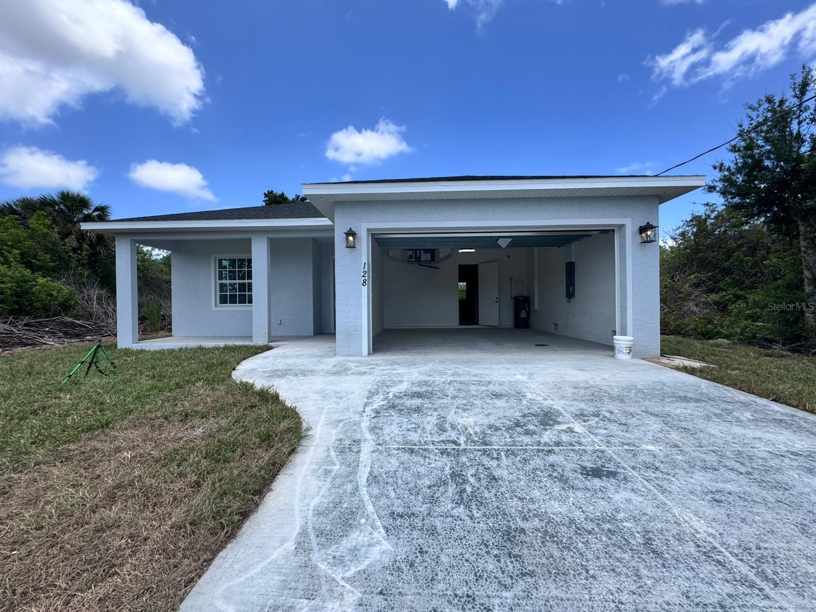 128 BLUE RD