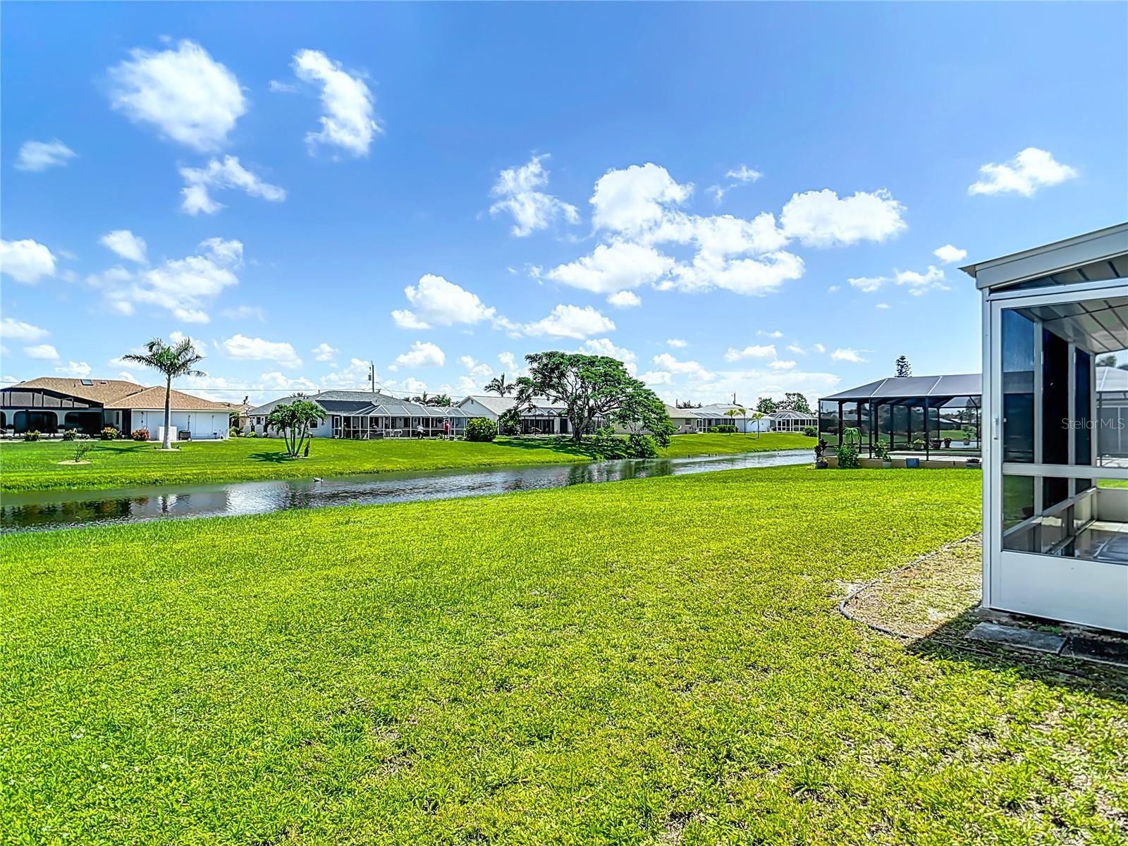 104 MARK TWAIN LN