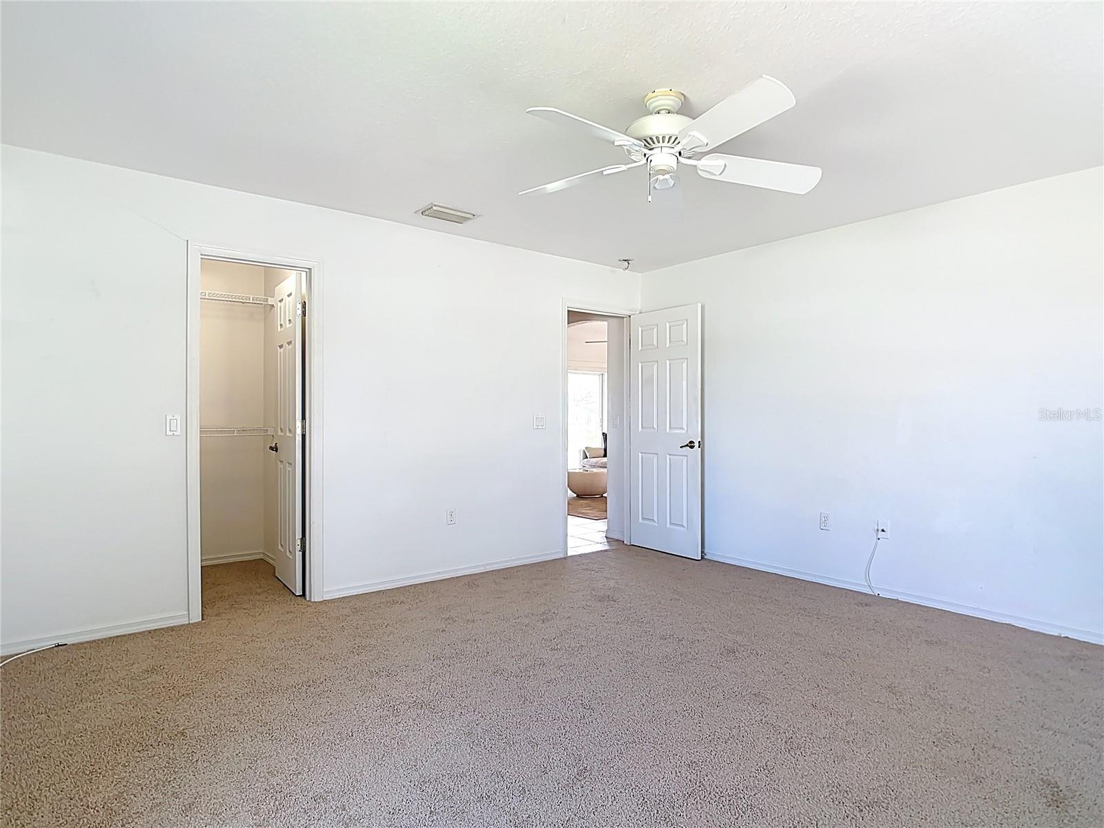 104 MARK TWAIN LN