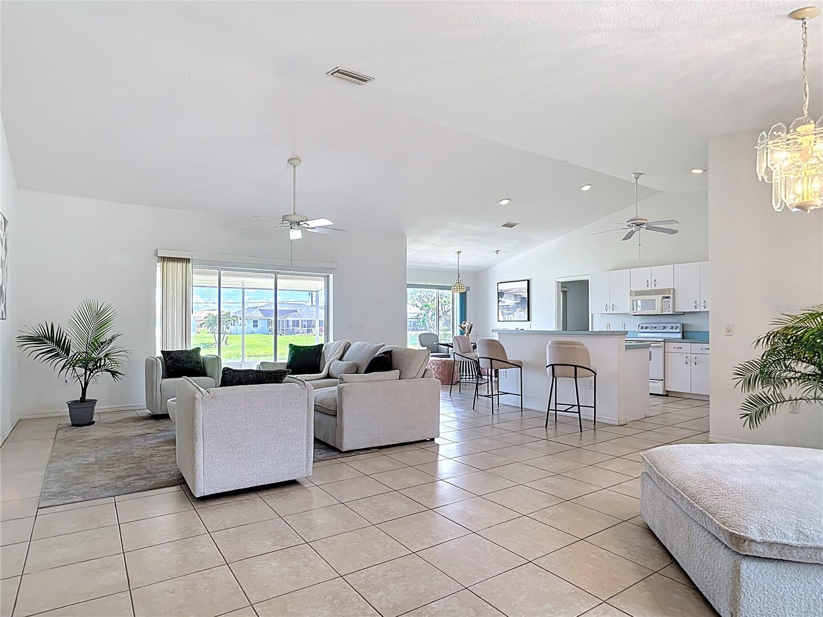104 MARK TWAIN LN