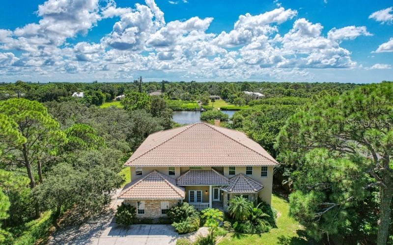 1648 BAYSHORE DR
