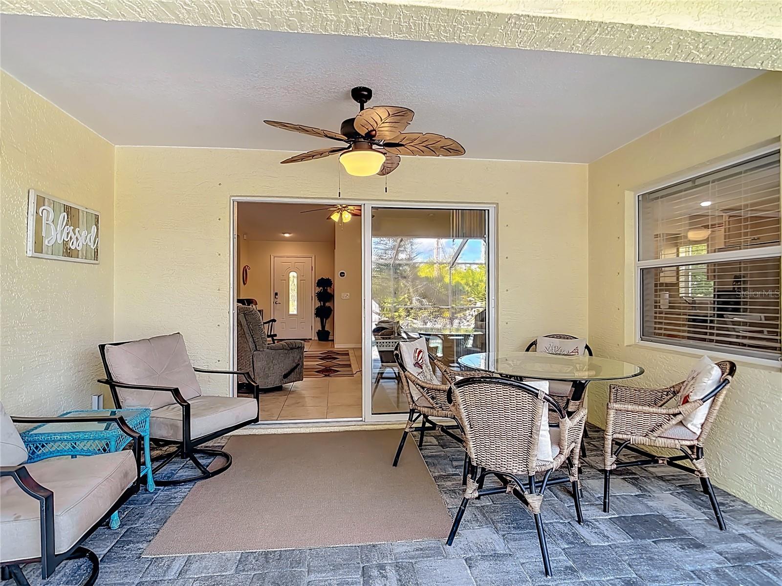 208 JENNIFER DR