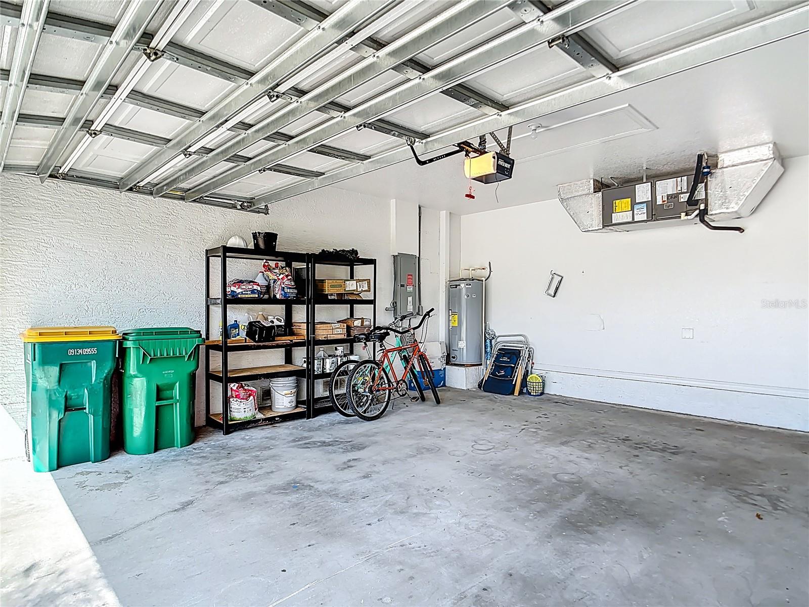 208 JENNIFER DR