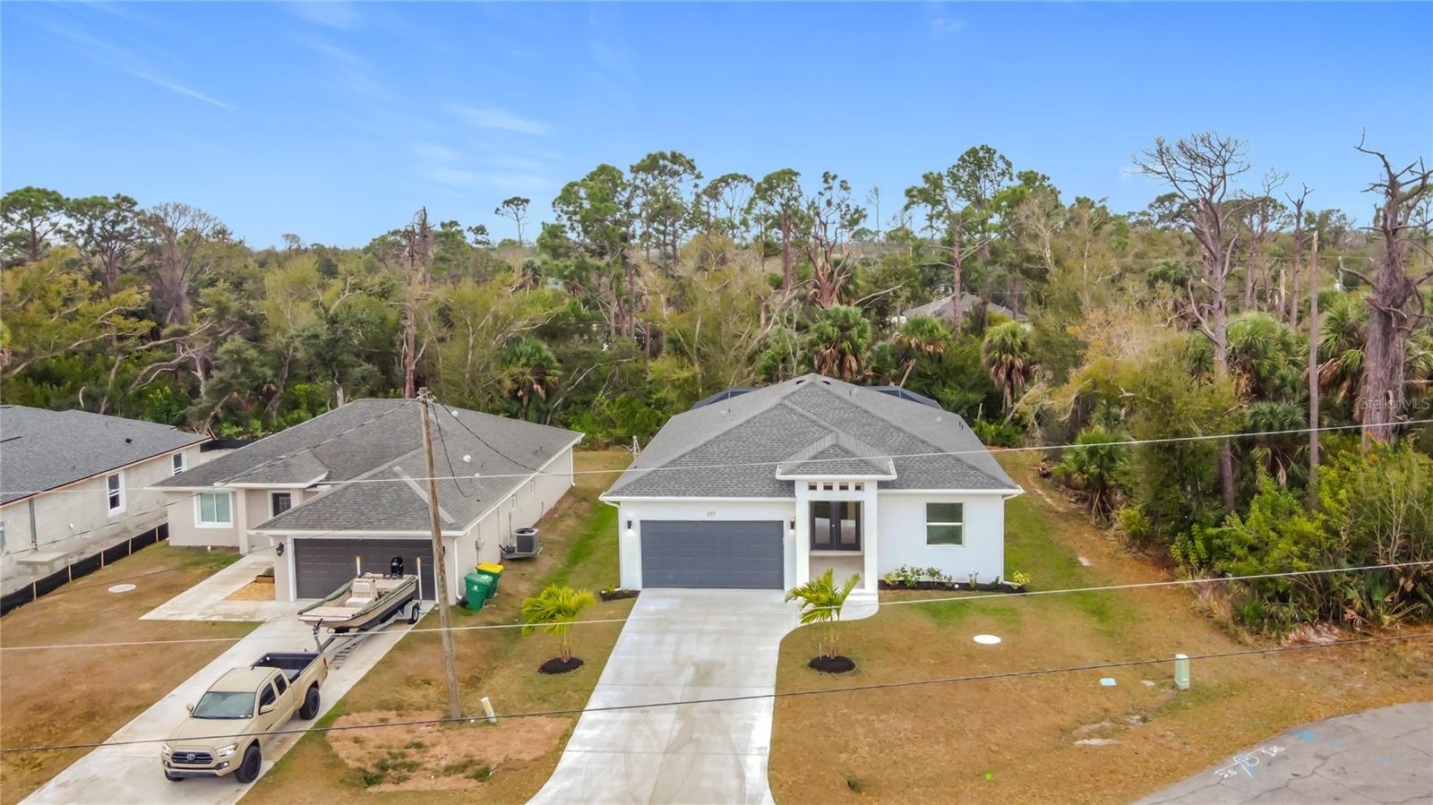 107 SWAN DR