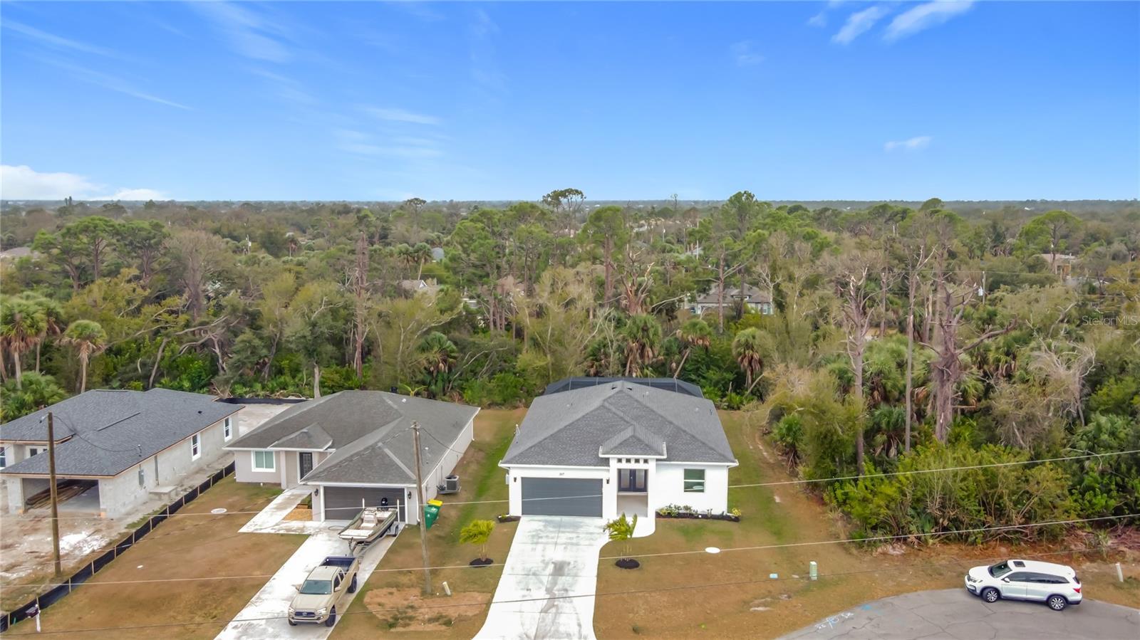 107 SWAN DR