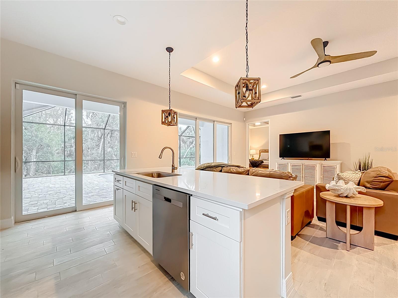 107 SWAN DR