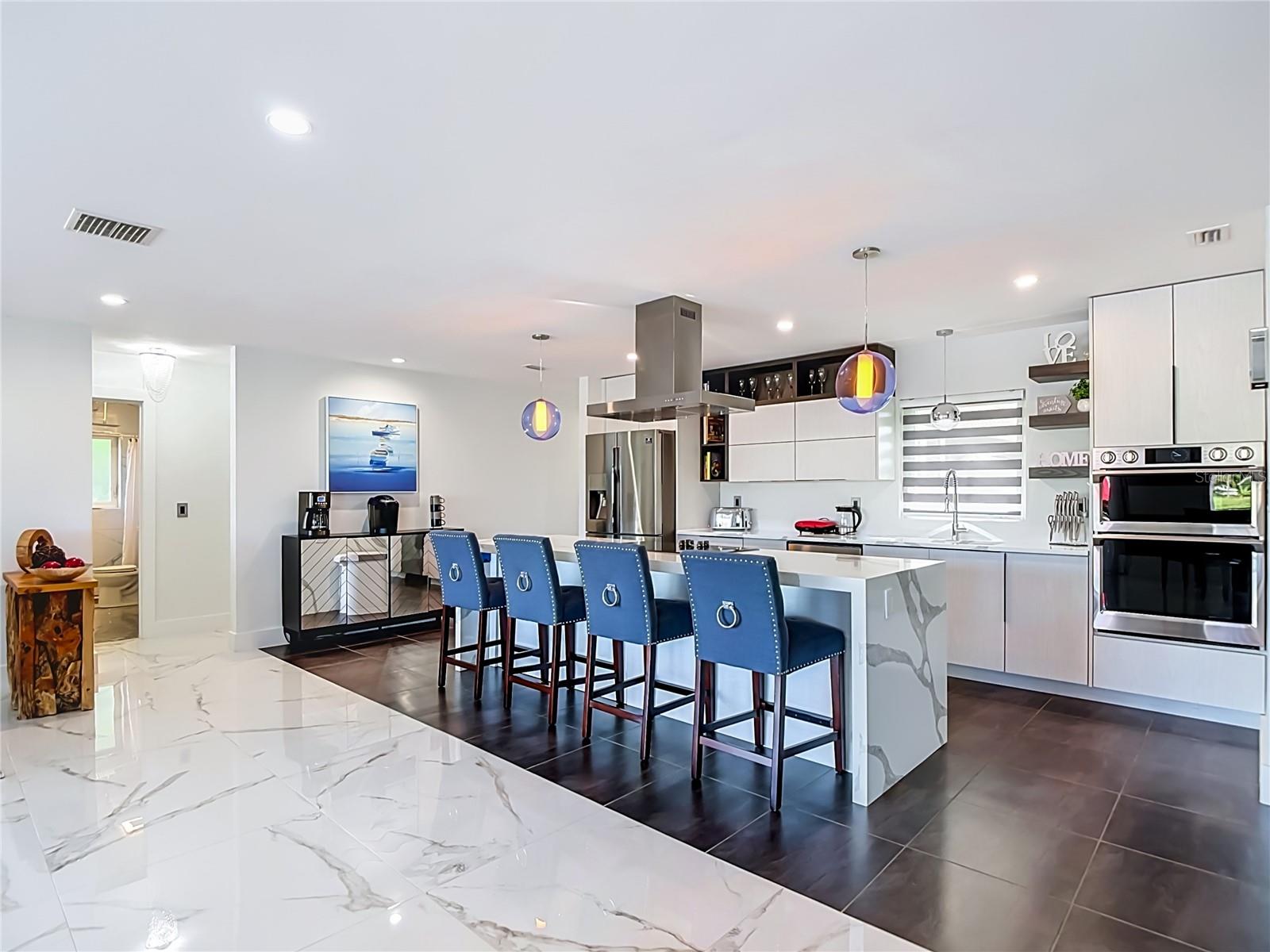 4449 CREWS CT