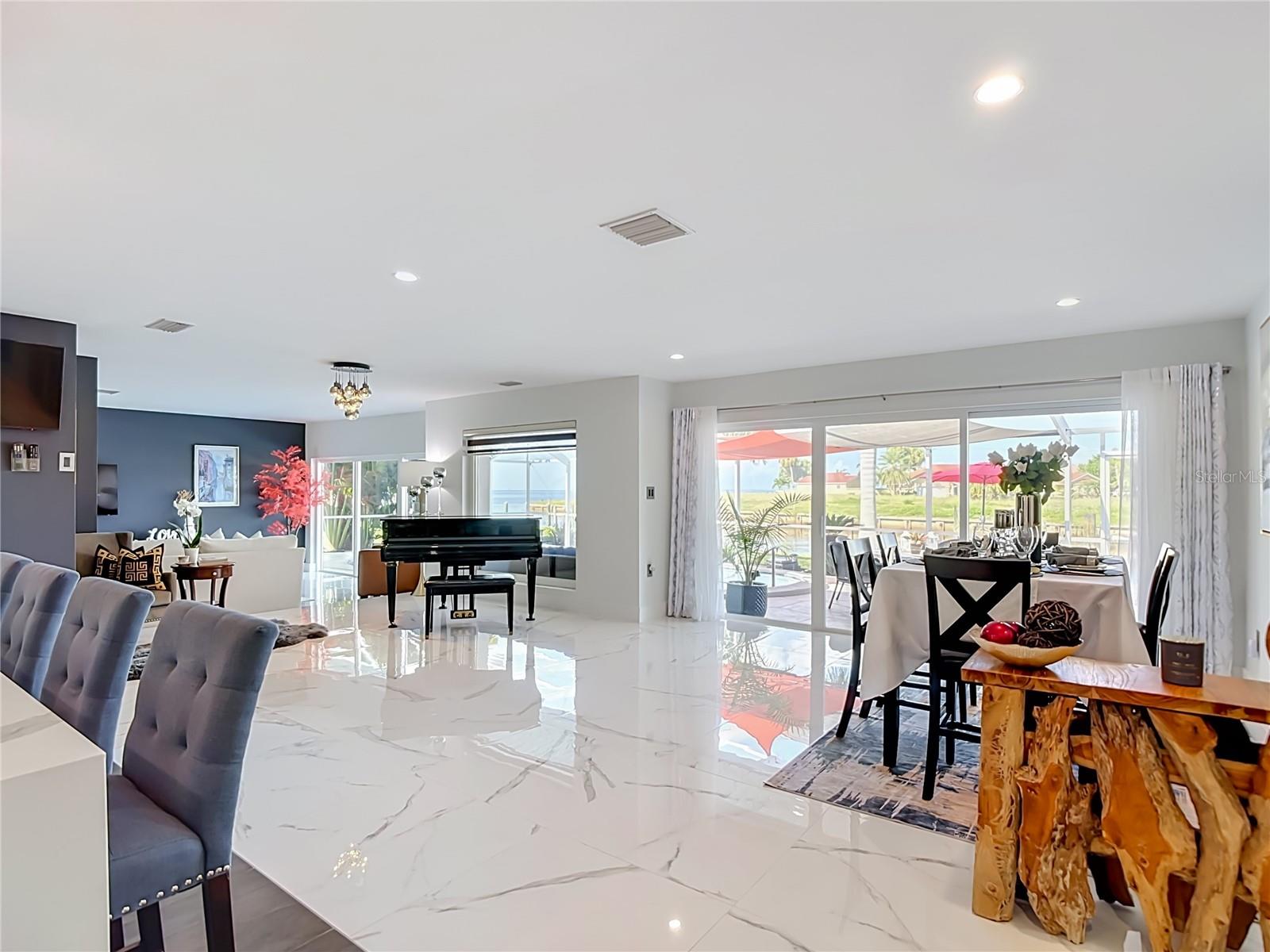 4449 CREWS CT