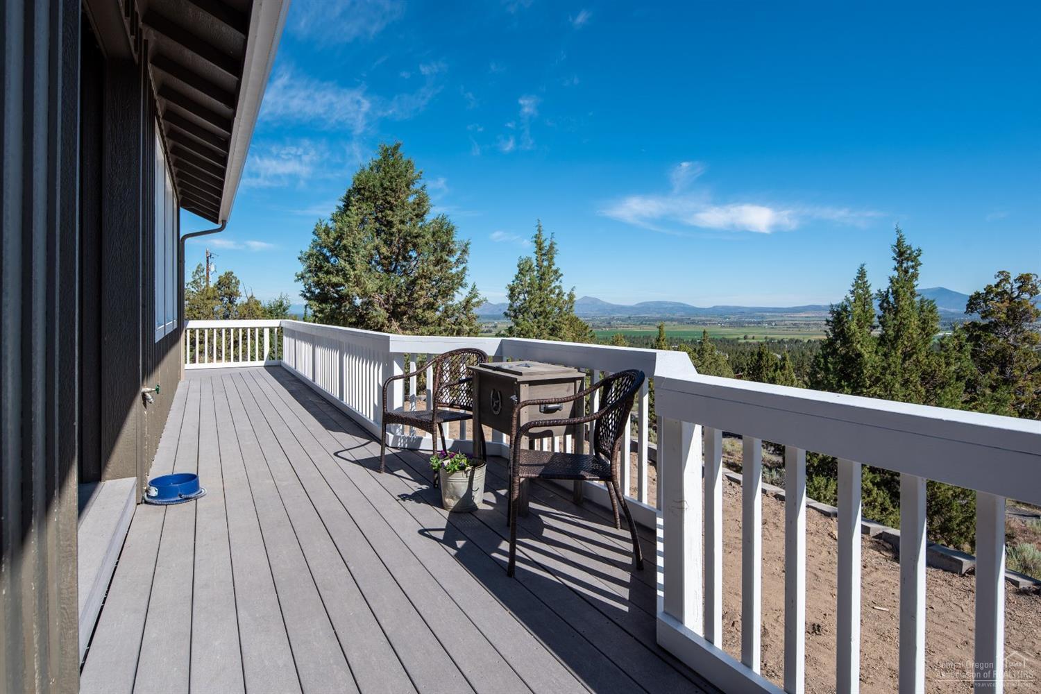 8000 SW Ridge Lane