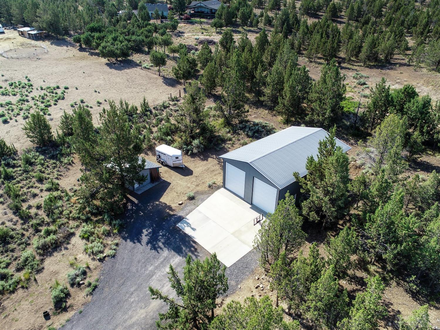 8000 SW Ridge Lane