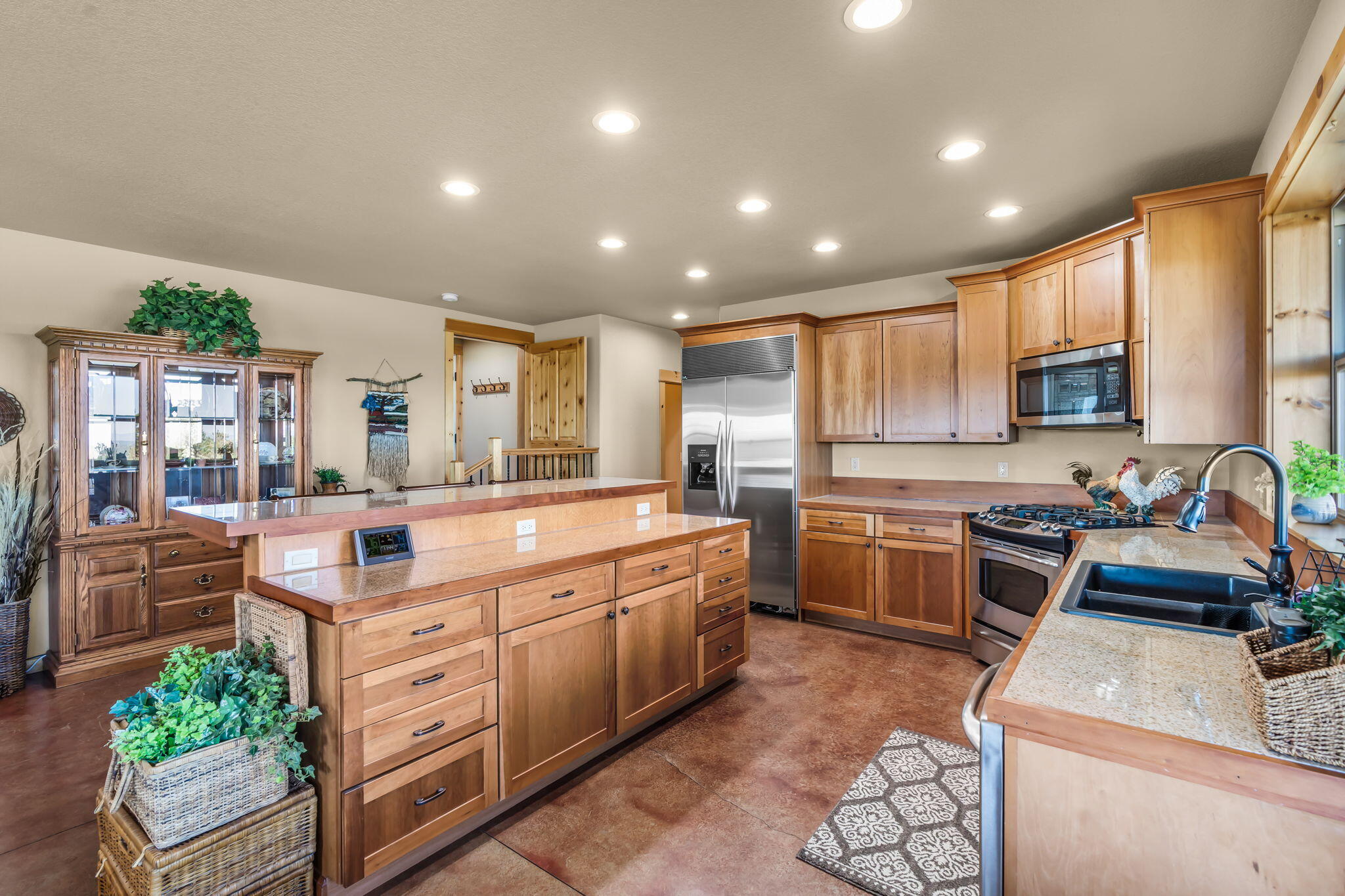 6767 NW 19th Street