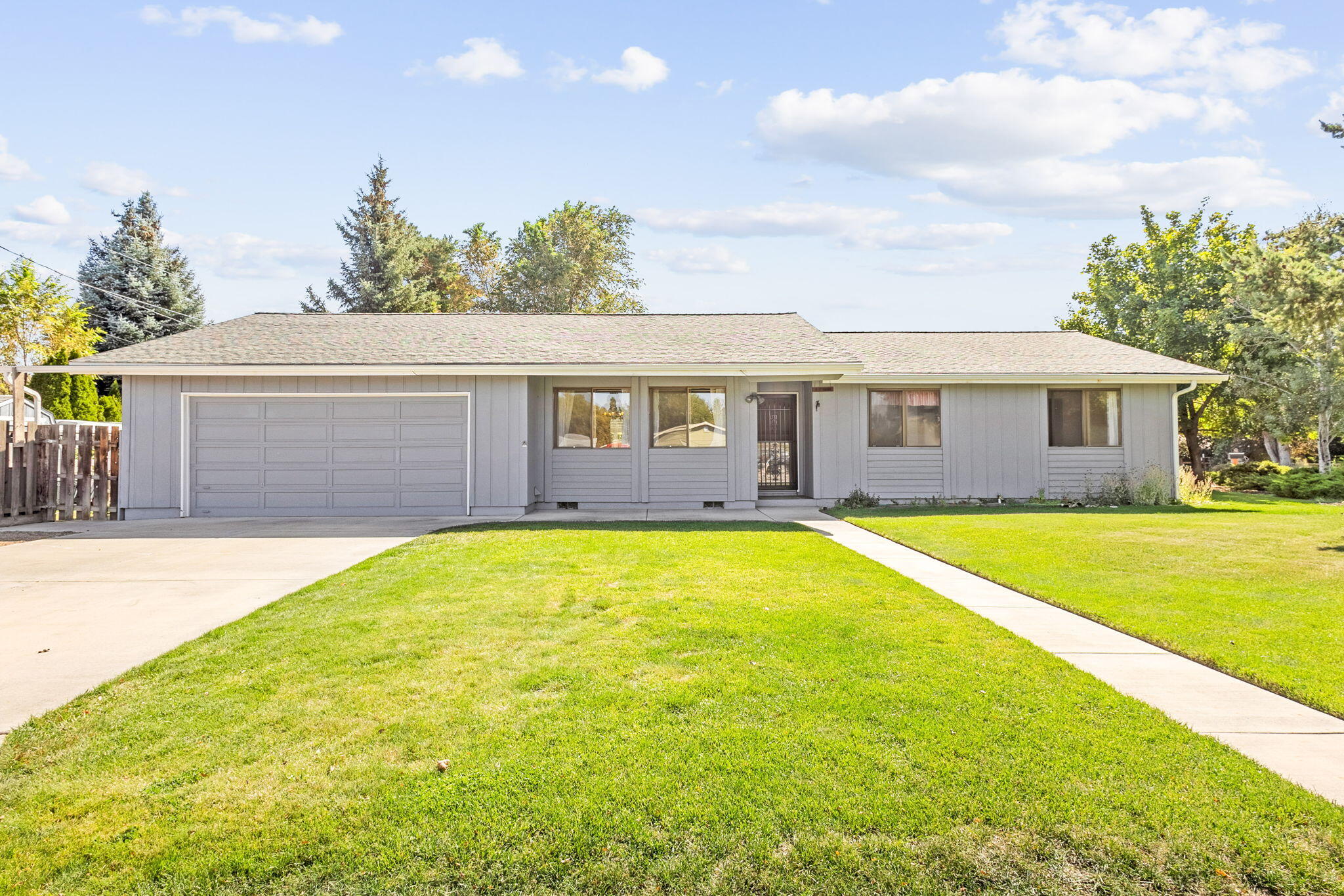 1760 SW Obsidian Avenue