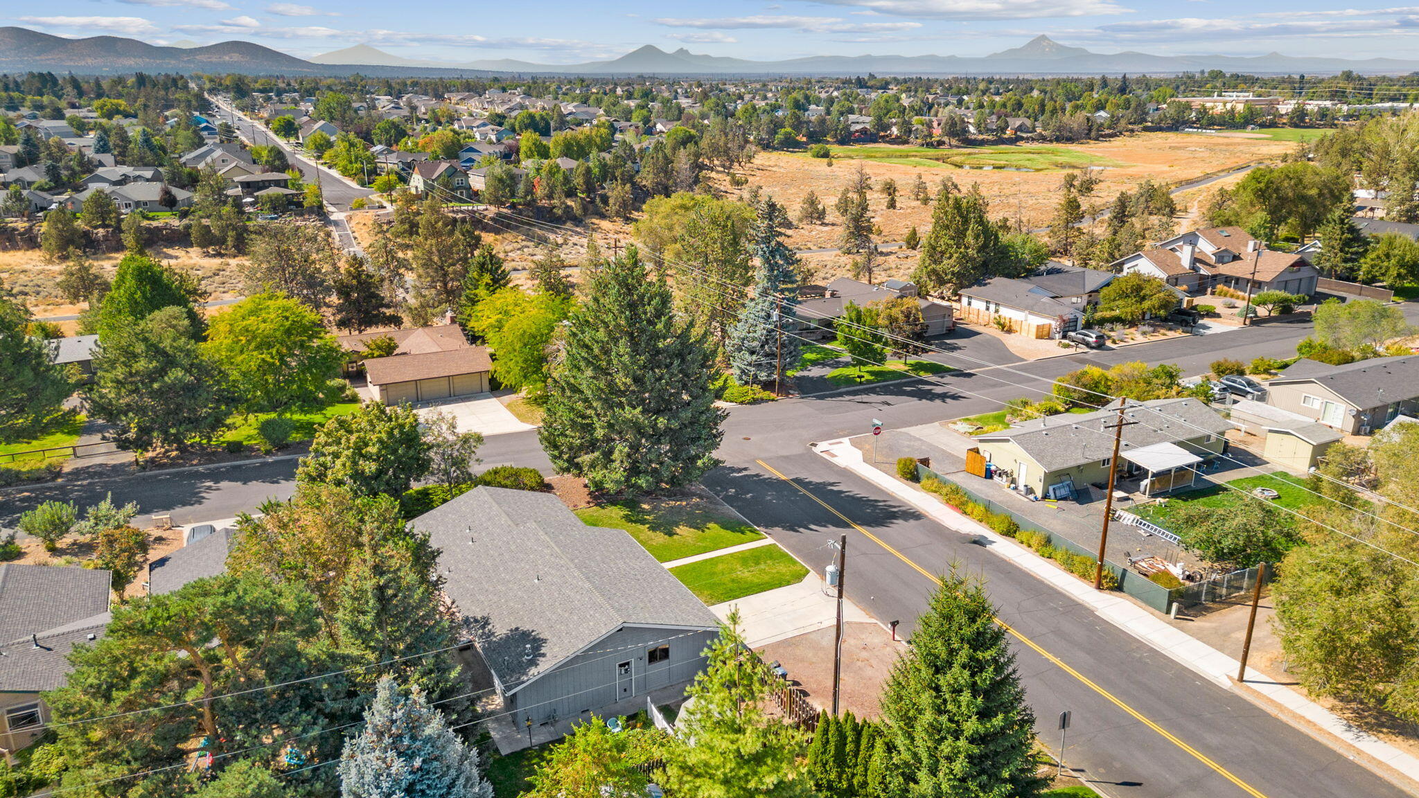 1760 SW Obsidian Avenue