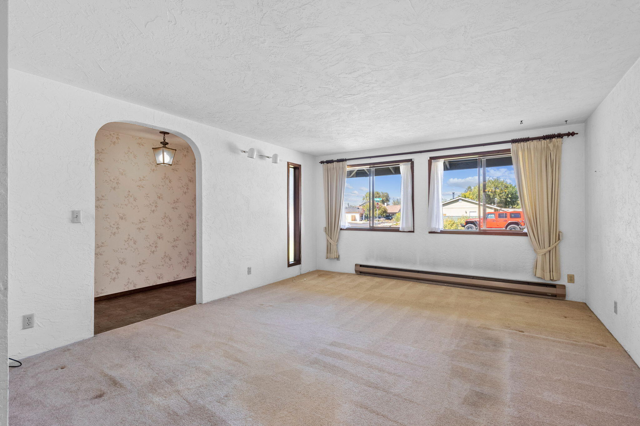 1760 SW Obsidian Avenue