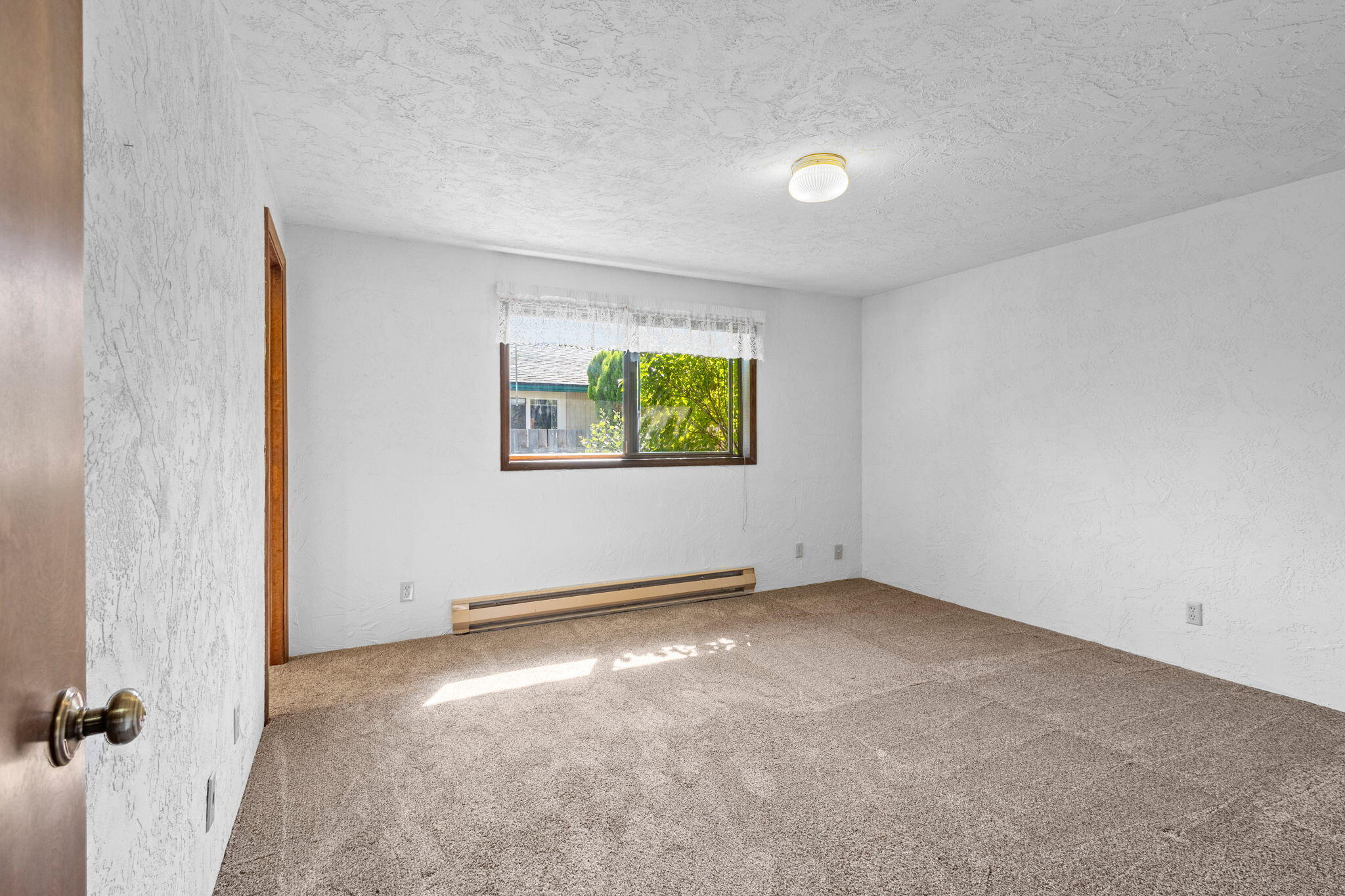 1760 SW Obsidian Avenue