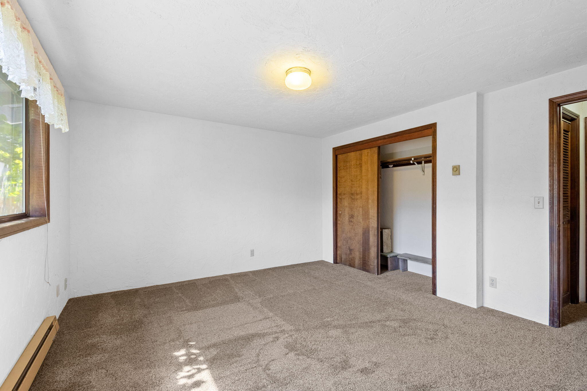 1760 SW Obsidian Avenue