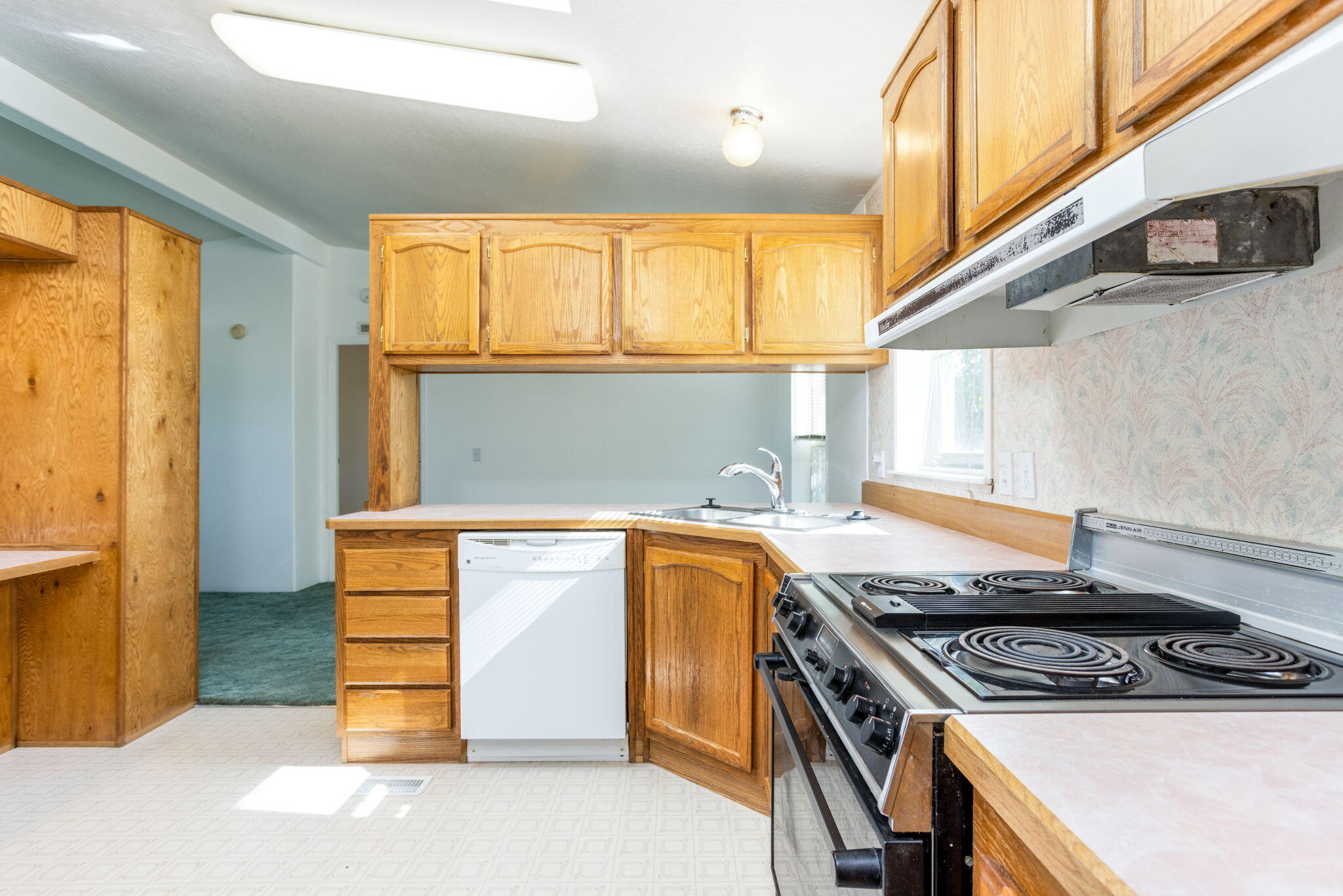 14256 SW Lupine Drive