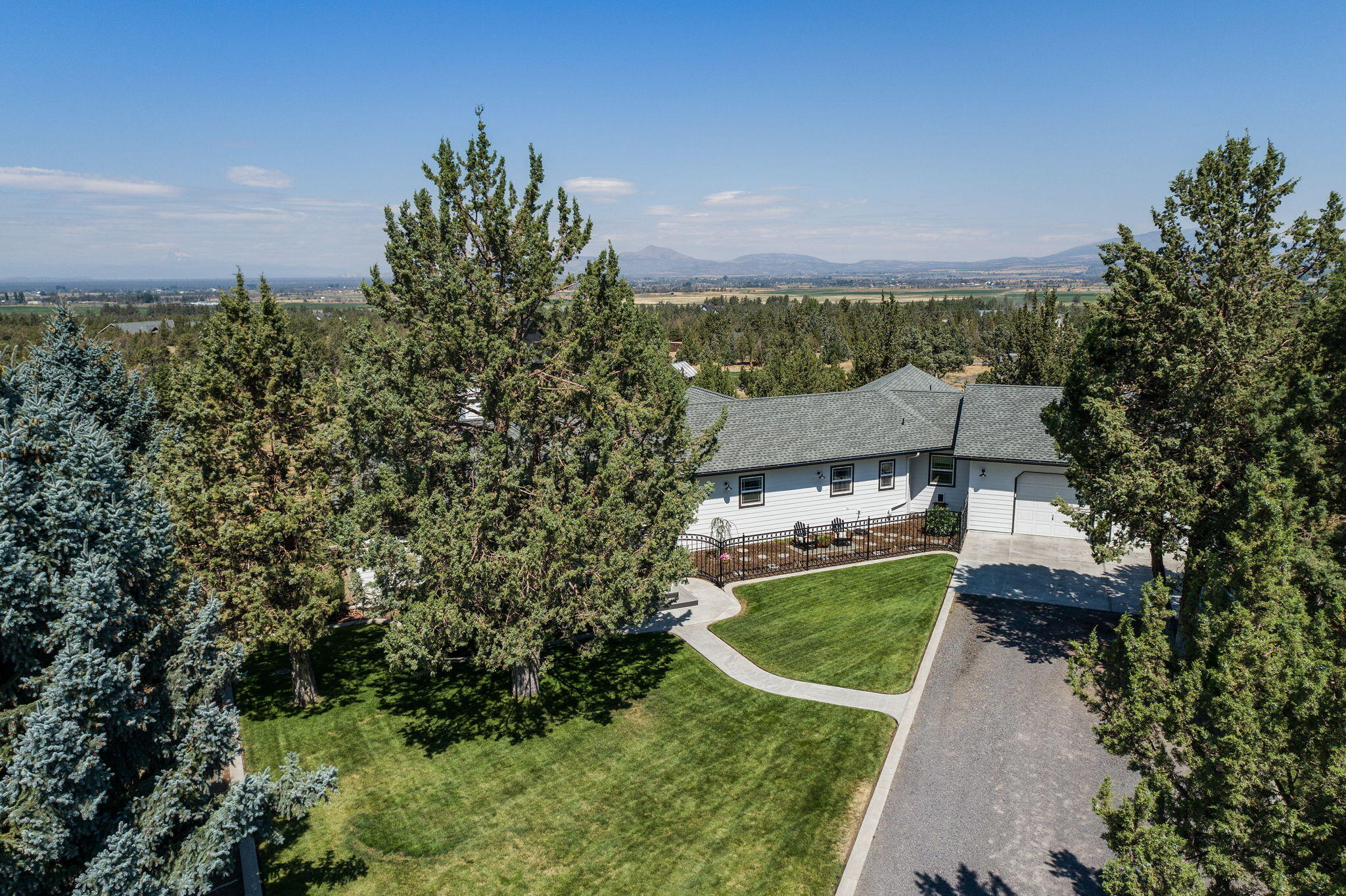10369 SW Nicole Drive