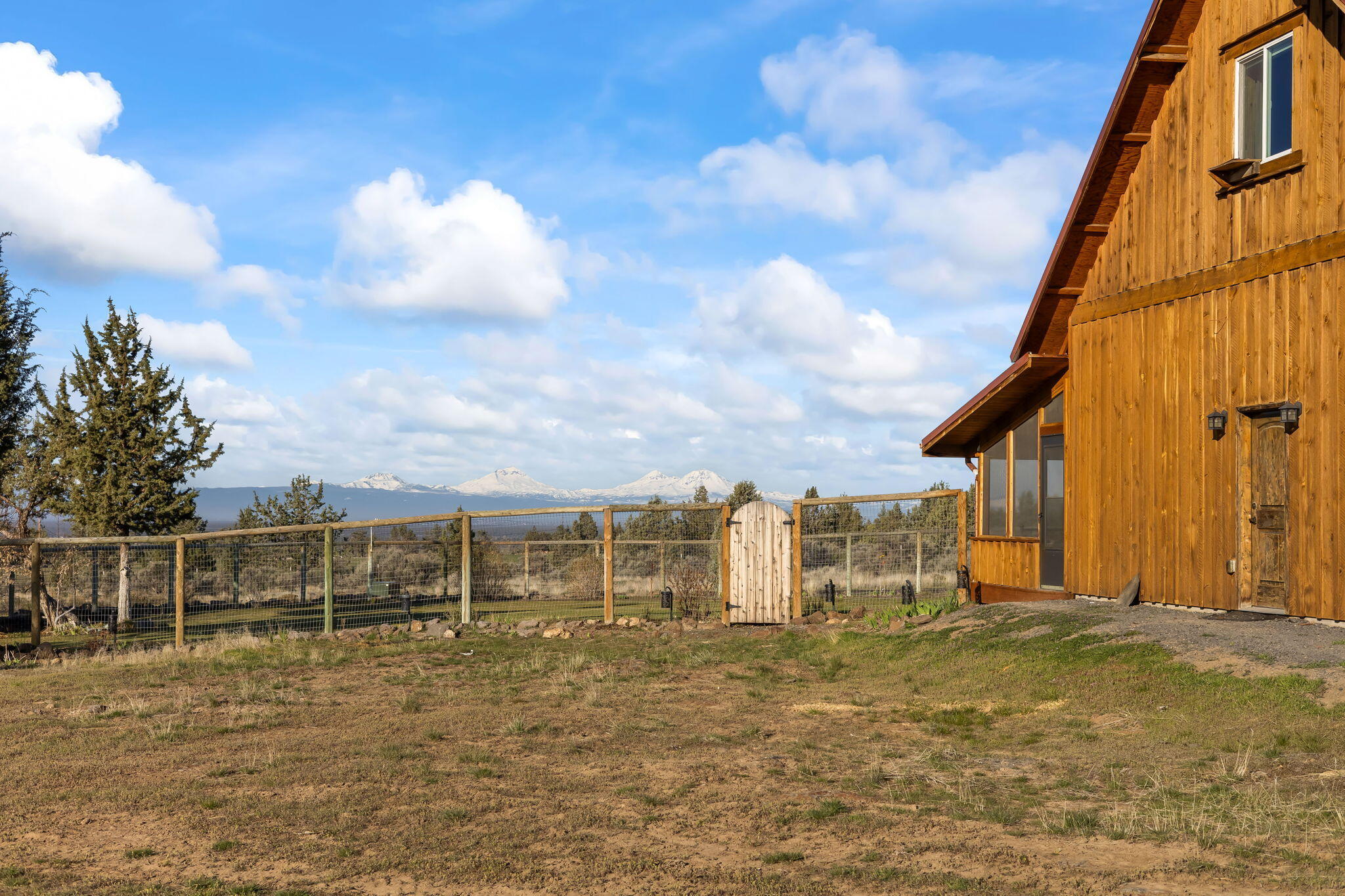 1120 NW McDaniel Road