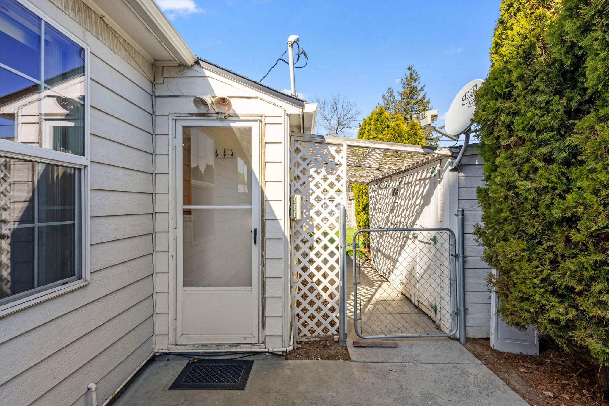 1309 SW Kalama Avenue