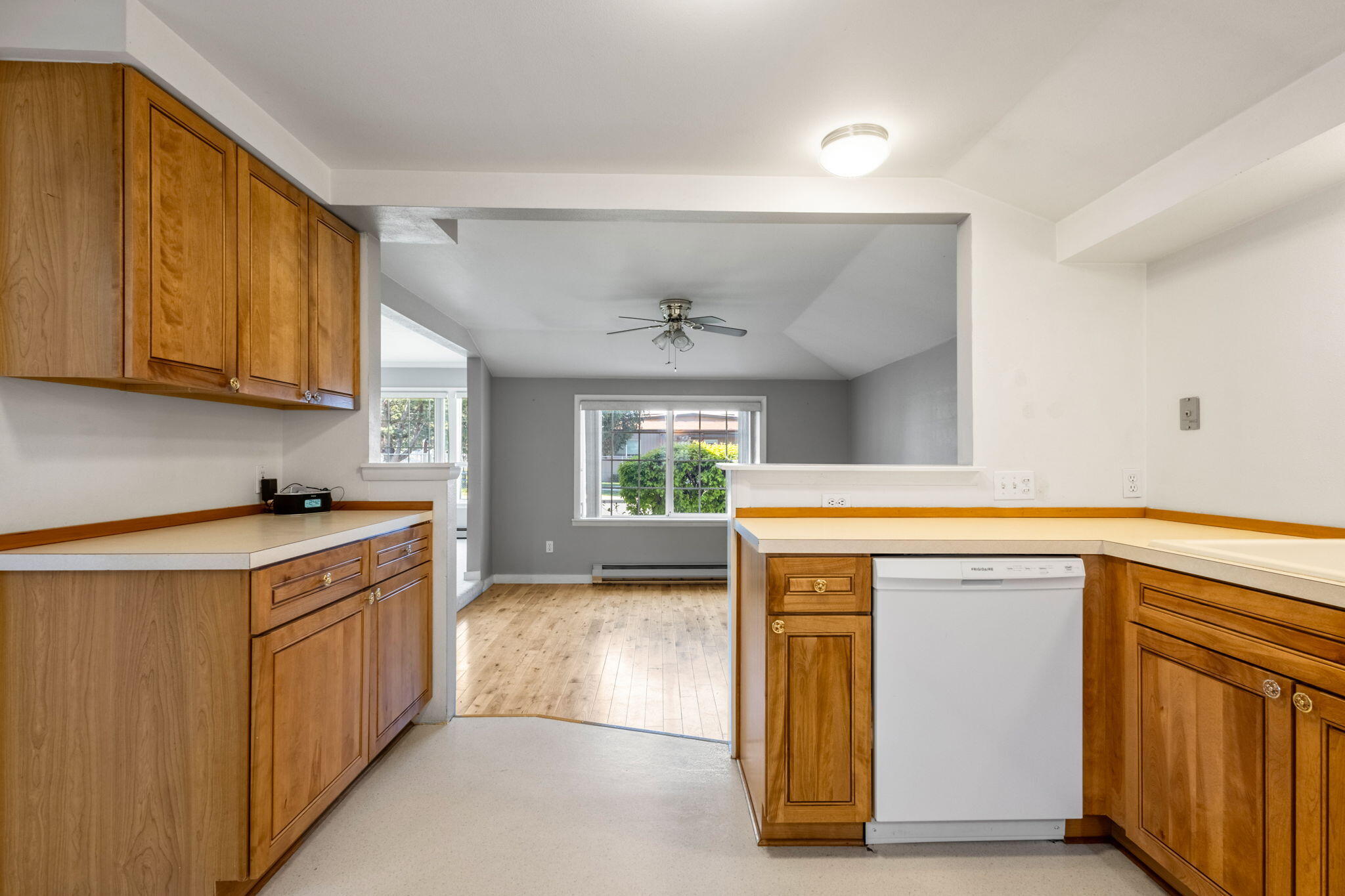 1309 SW Kalama Avenue