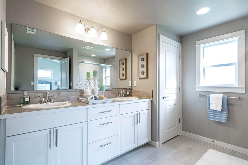 3319 NW Canyon Drive, 134