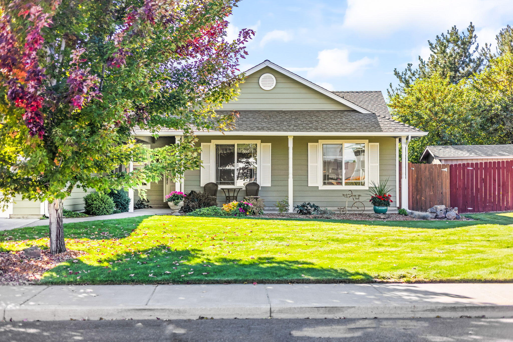 2006 NW Wildflower Place