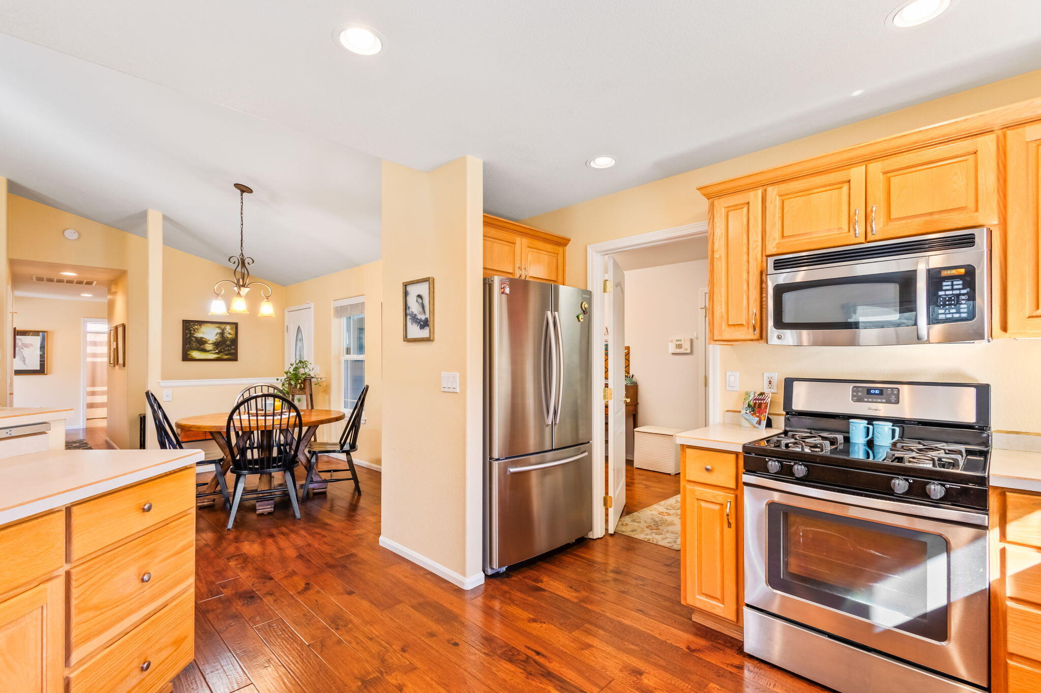 2006 NW Wildflower Place