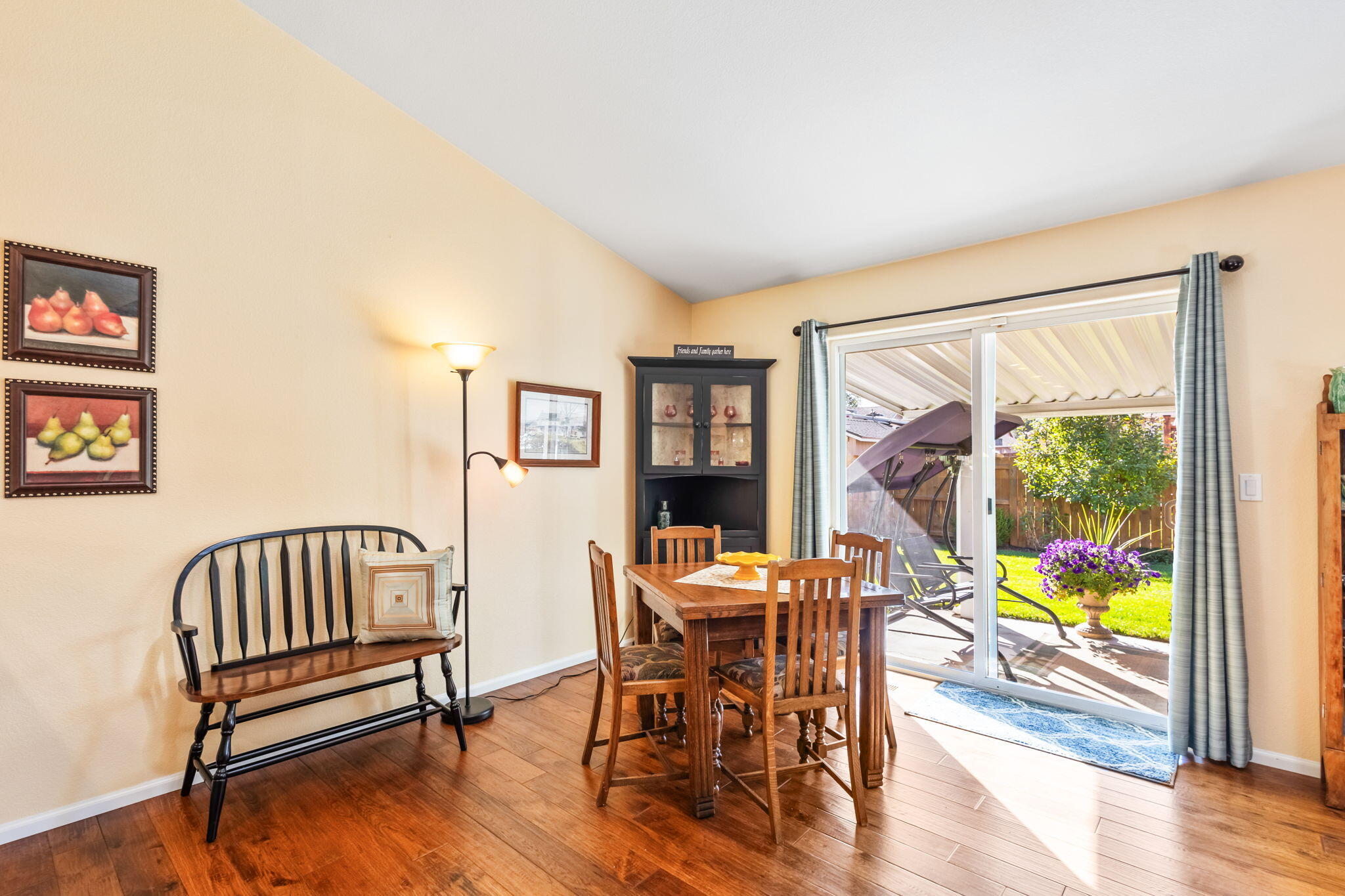 2006 NW Wildflower Place