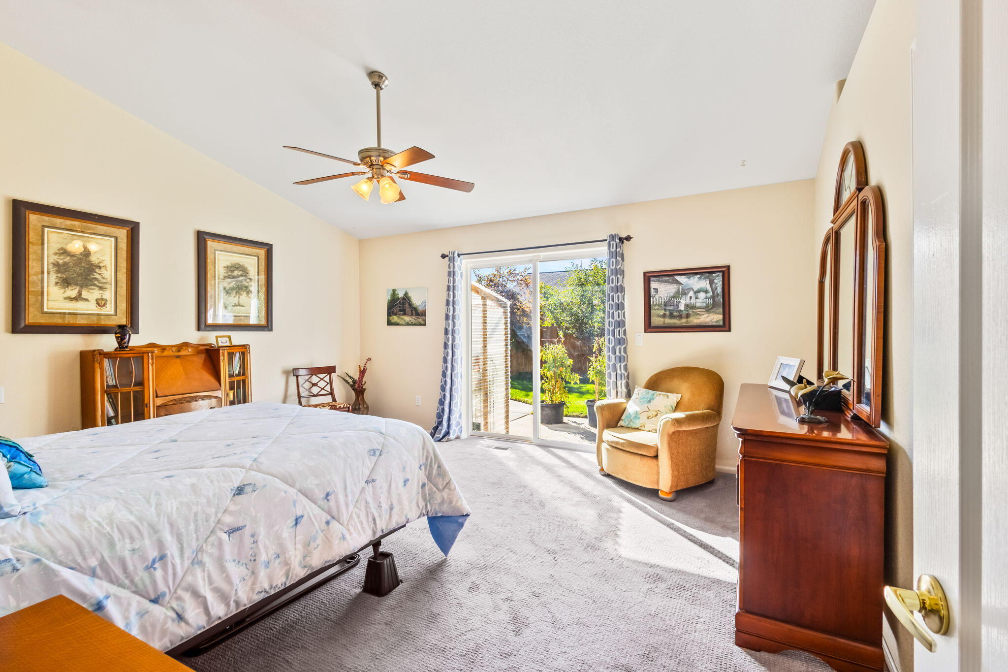 2006 NW Wildflower Place