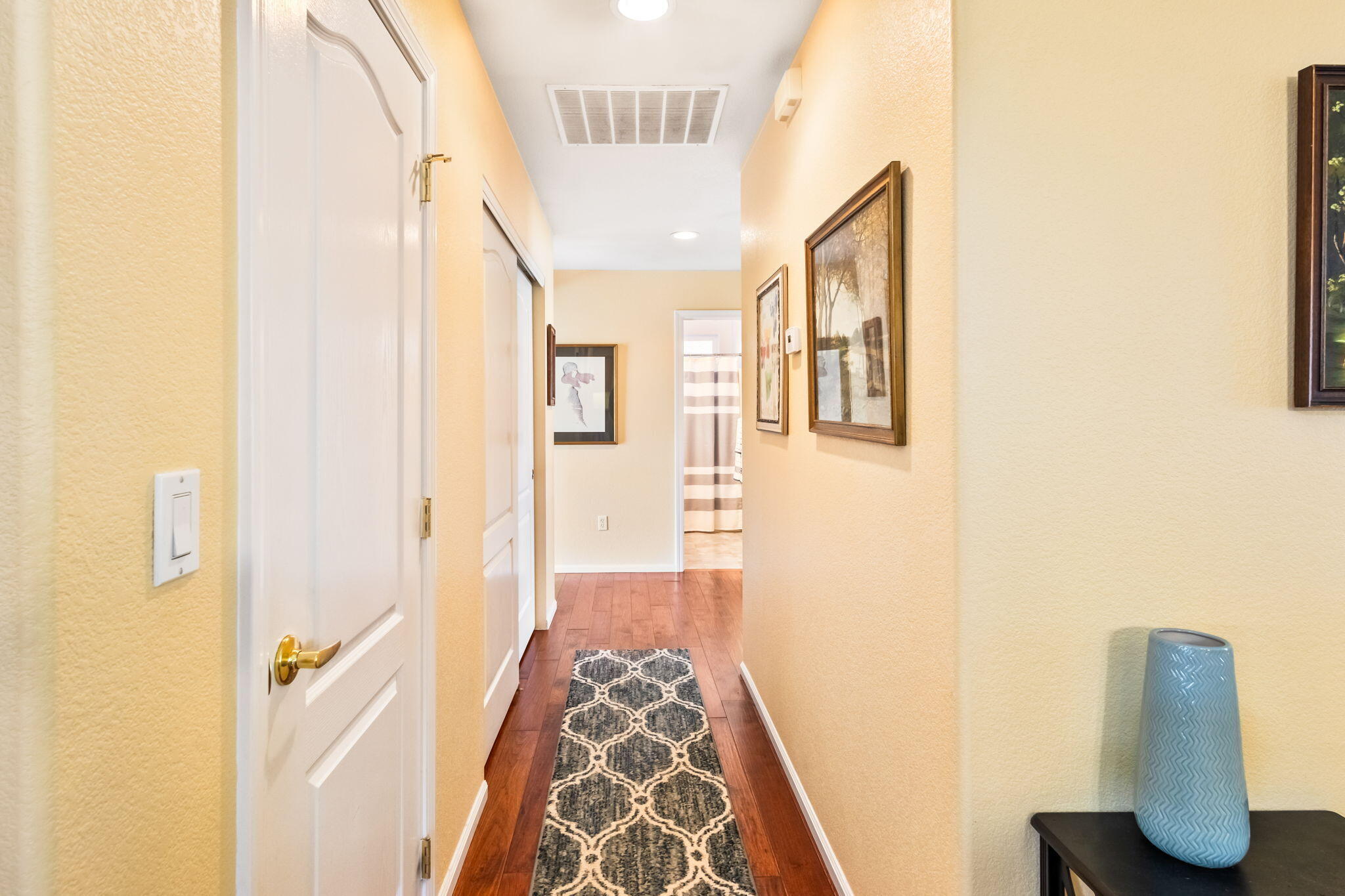 2006 NW Wildflower Place