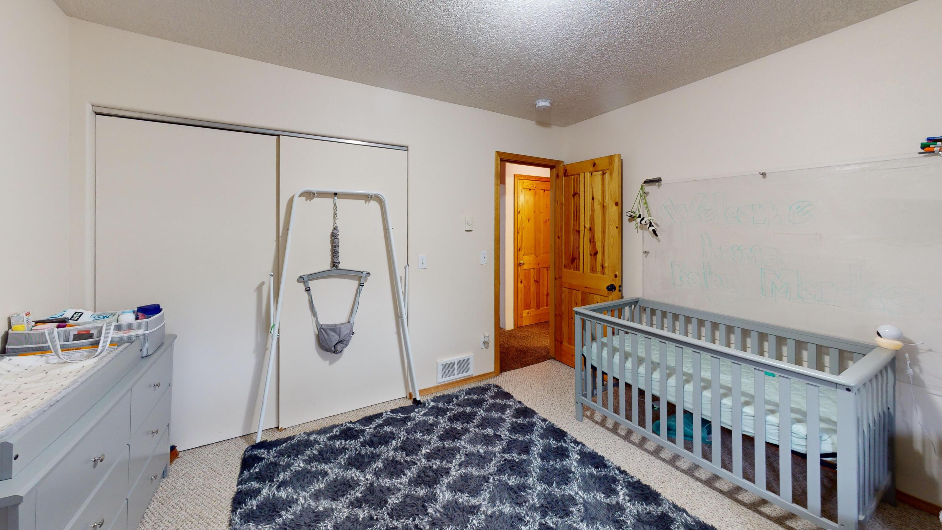 5122 SE Jerry Drive