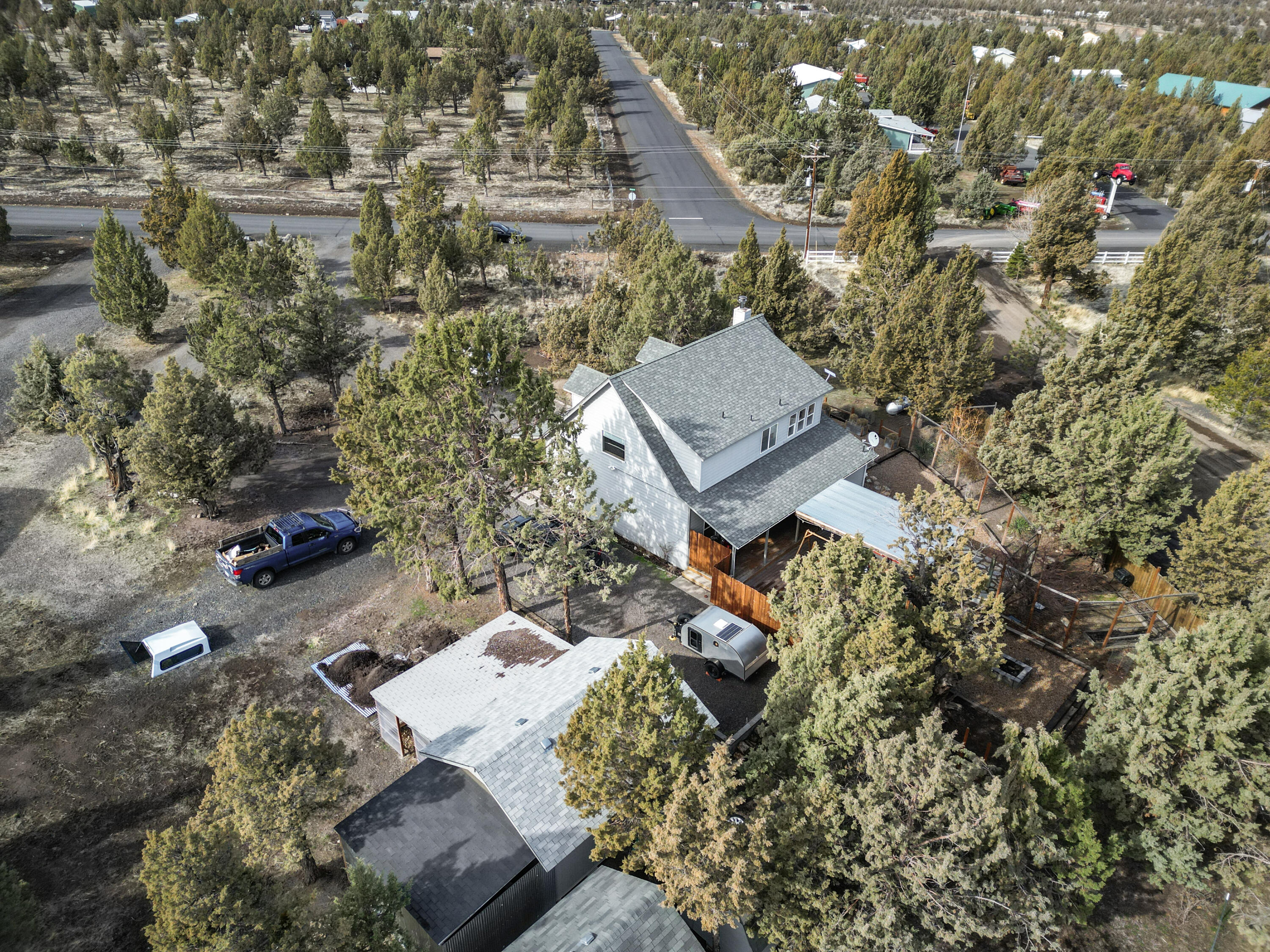 5122 SE Jerry Drive