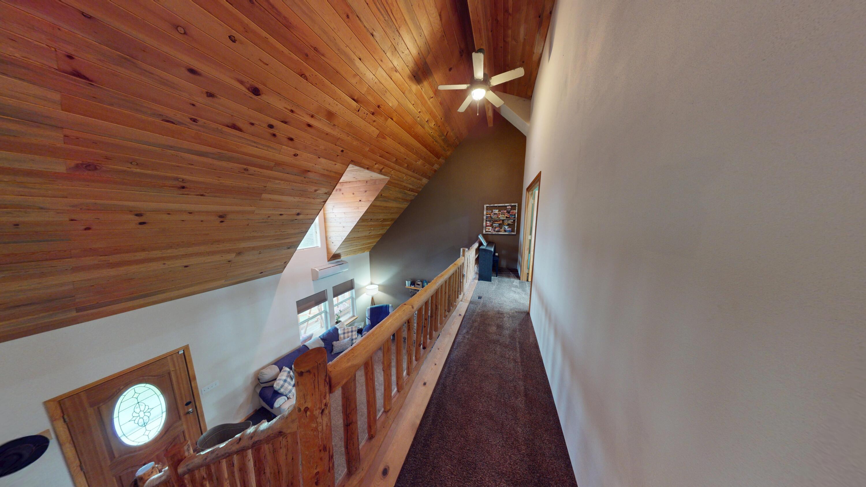 5122 SE Jerry Drive