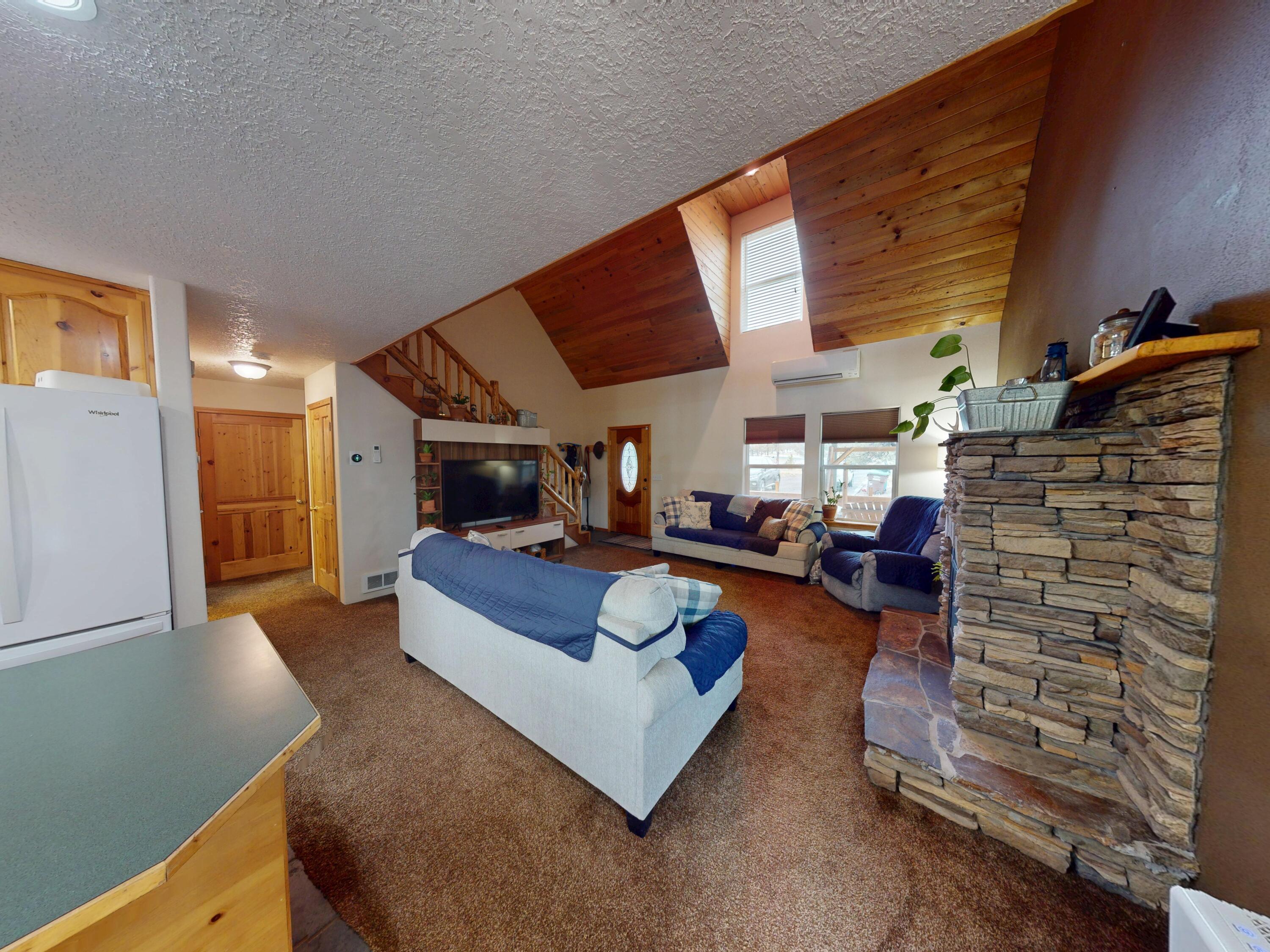 5122 SE Jerry Drive