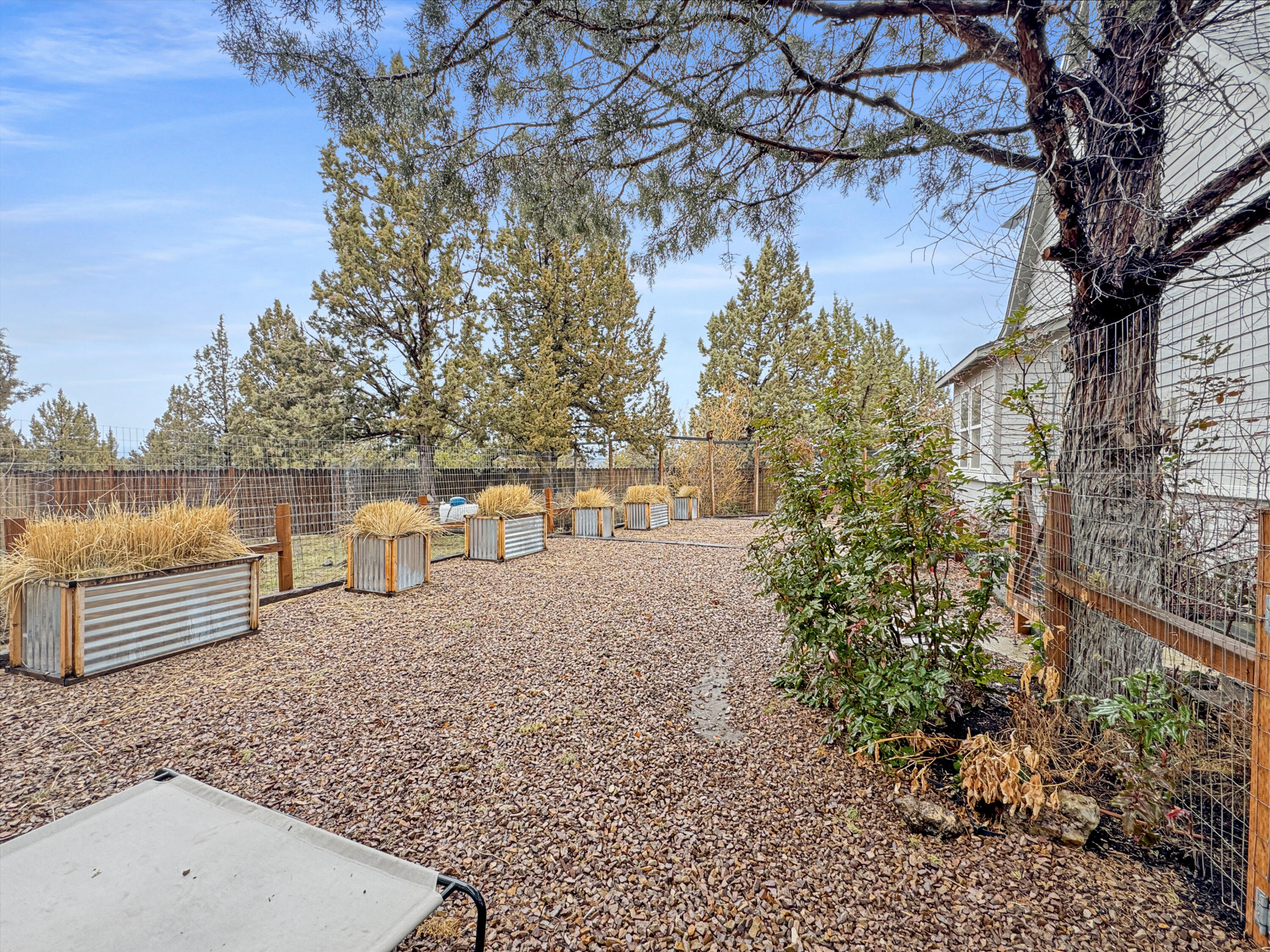 5122 SE Jerry Drive