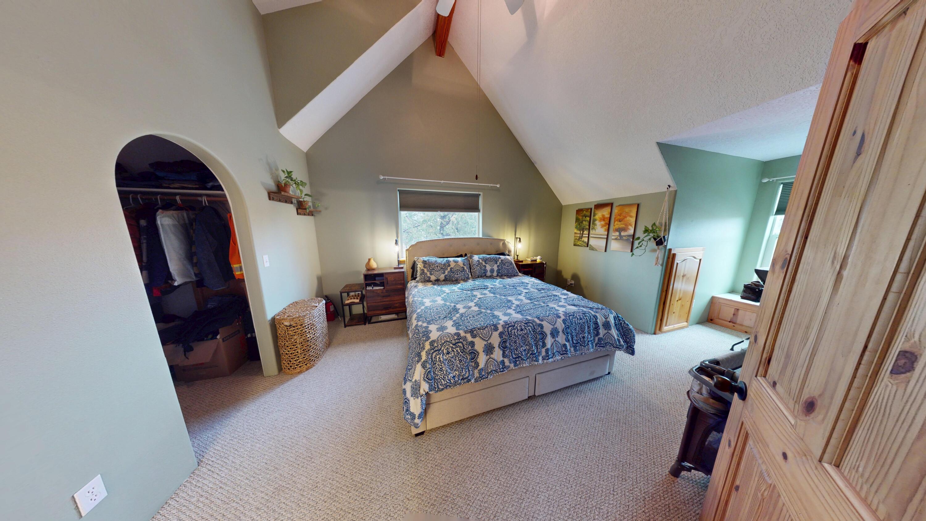 5122 SE Jerry Drive