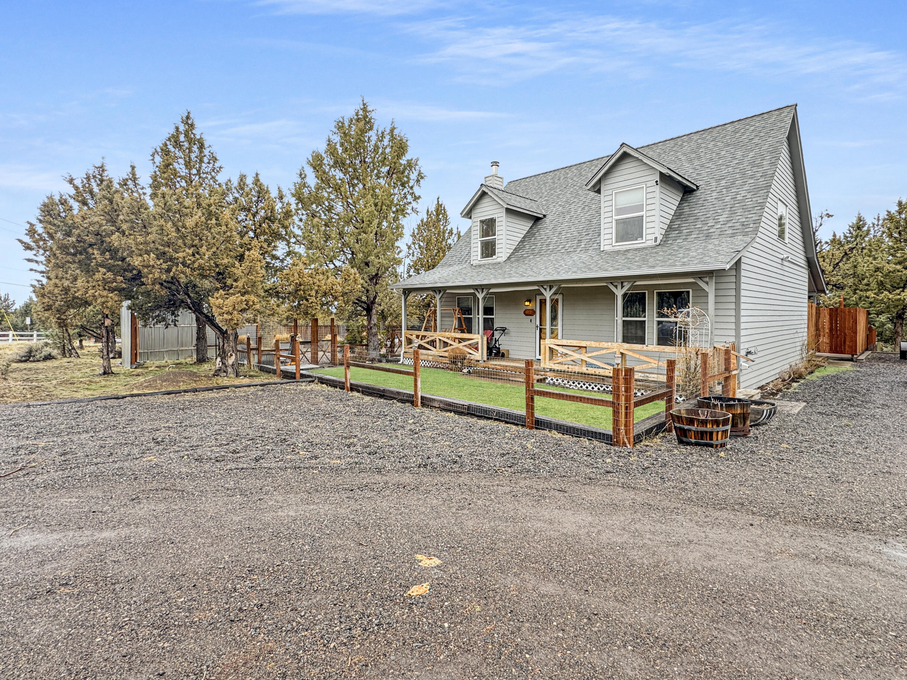 5122 SE Jerry Drive