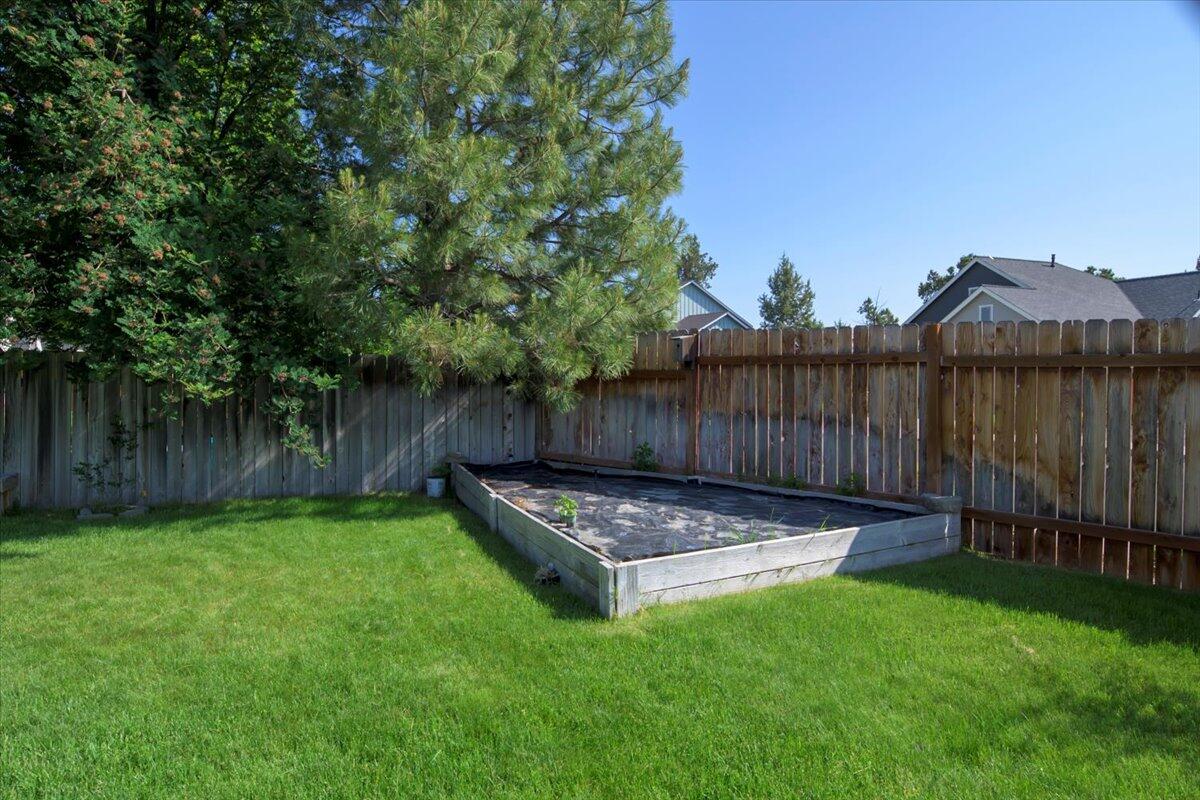 2201 SW Stonehedge Court