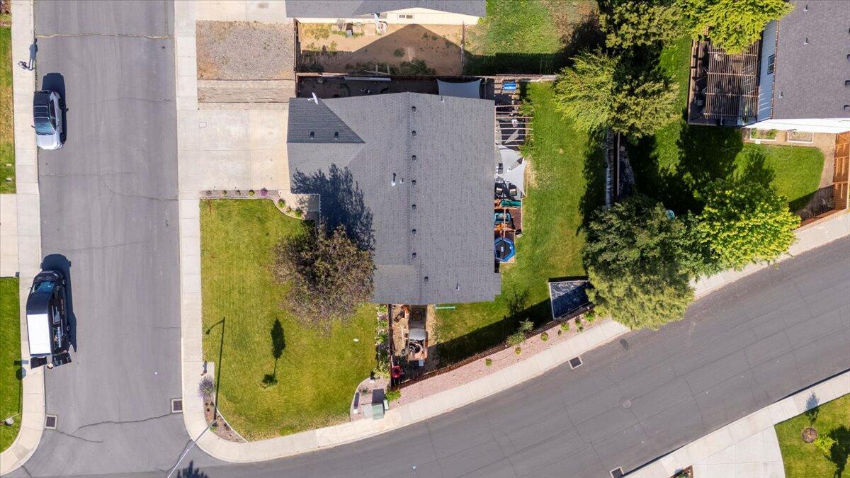 2201 SW Stonehedge Court